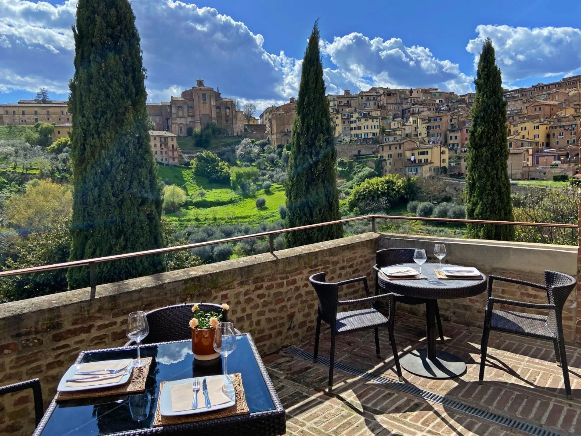 Balcony/Terrace in Villa del Sole Siena