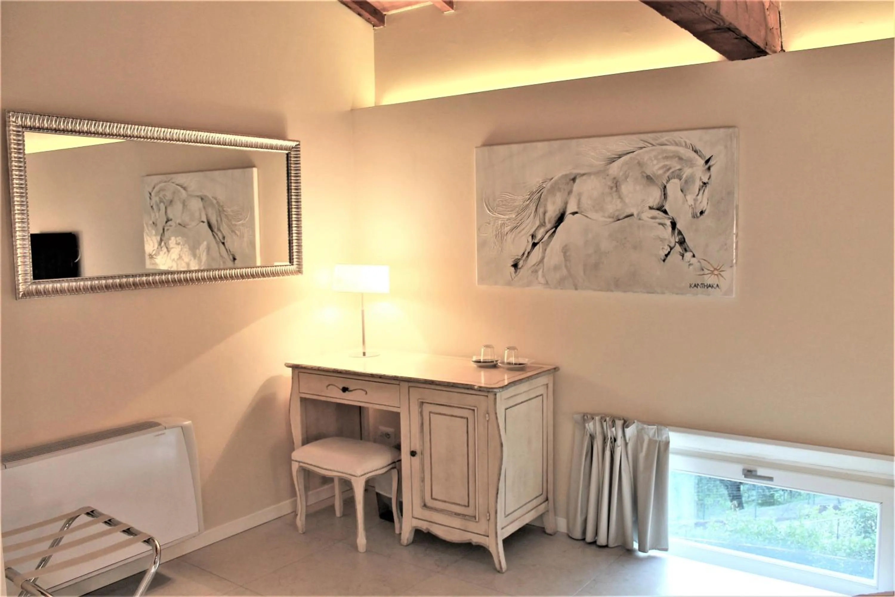 Bed in Villa del Sole Siena