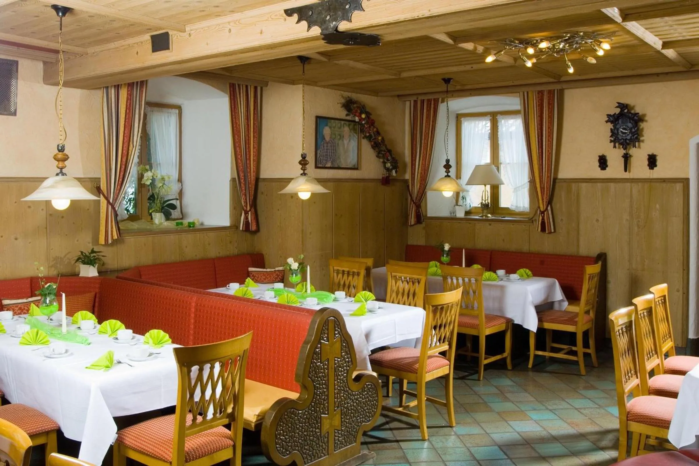 Restaurant/places to eat in Hotel Zum Schlössle