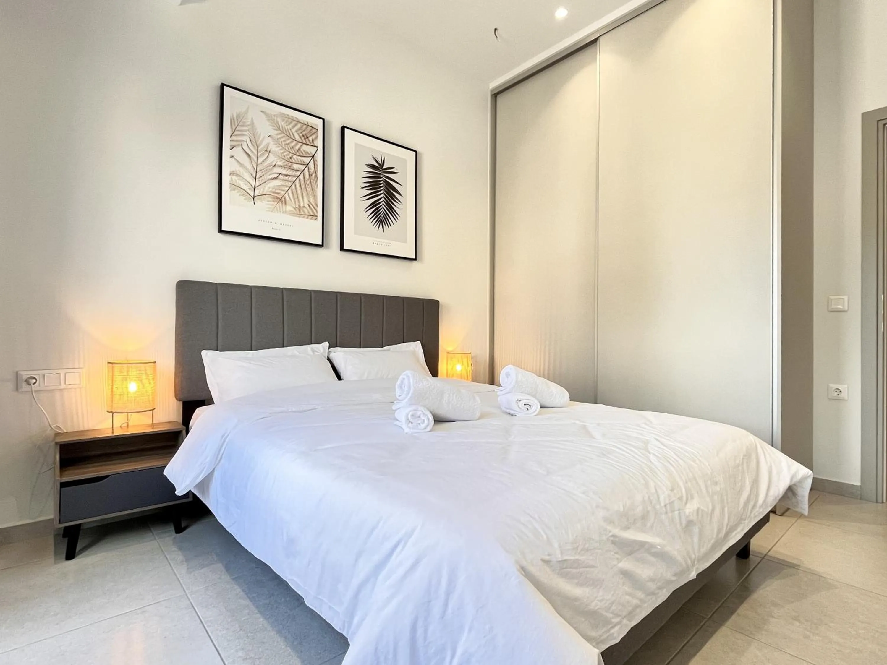 Photo of the whole room, Bed in Chic Getaway Near Stavros Niarchos