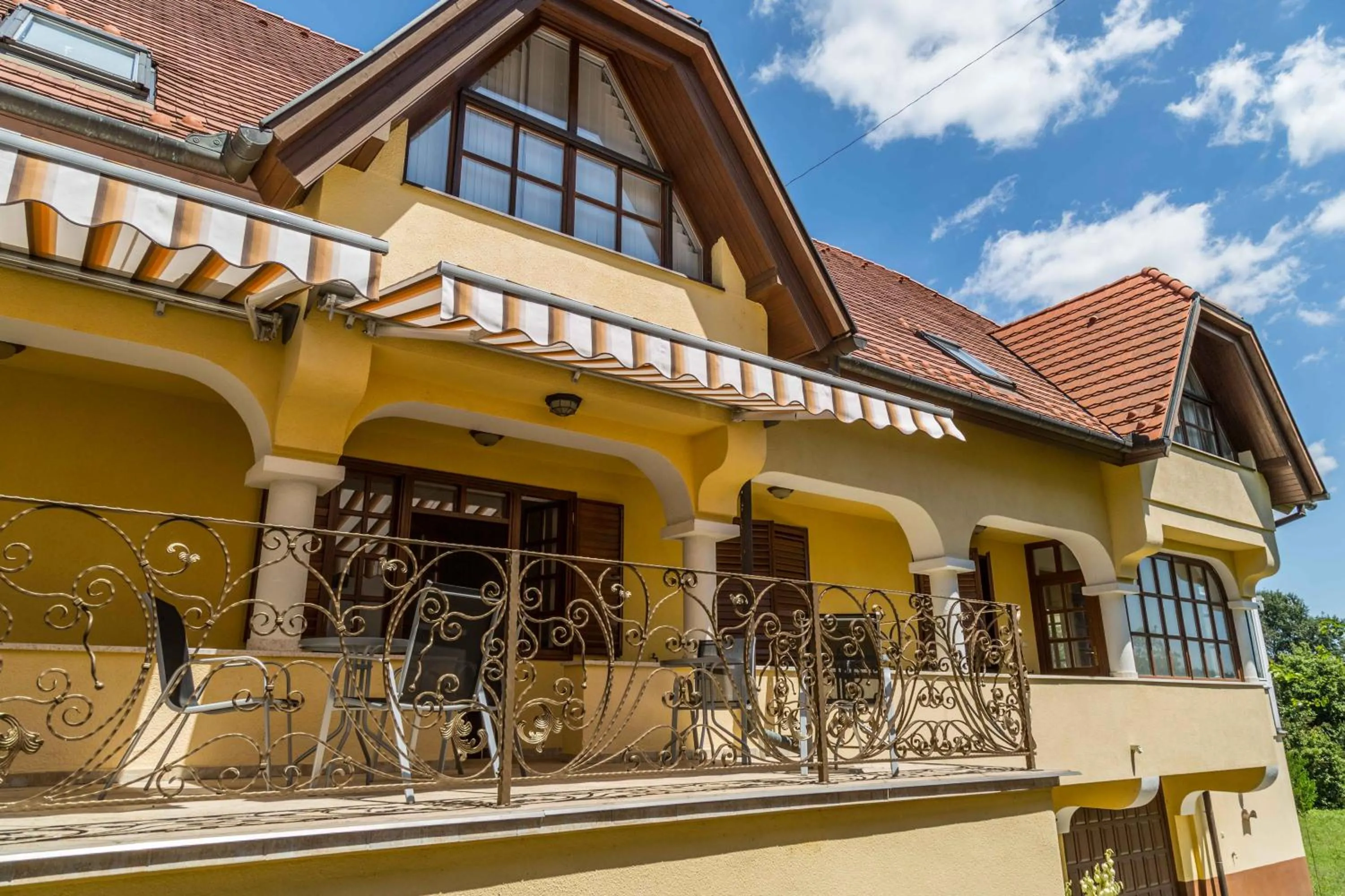 Property building in Arina Villa