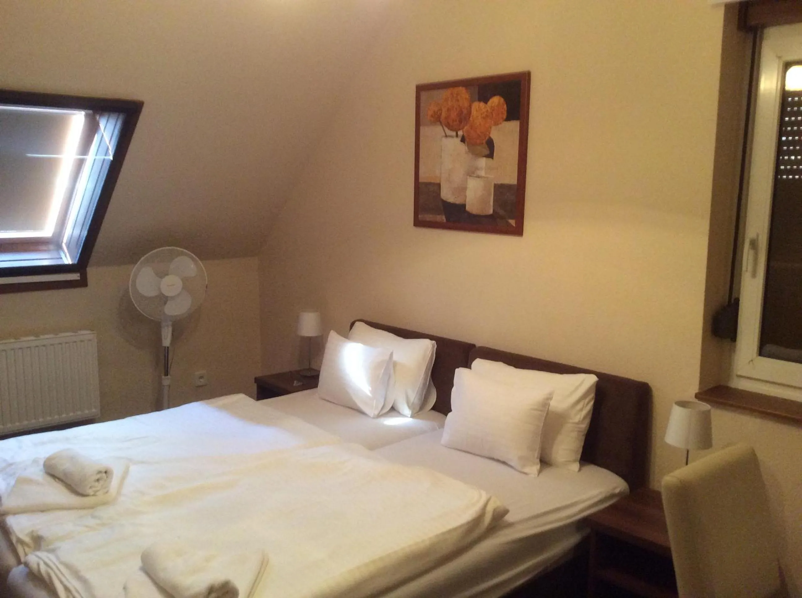 Photo of the whole room, Bed in Arina Villa