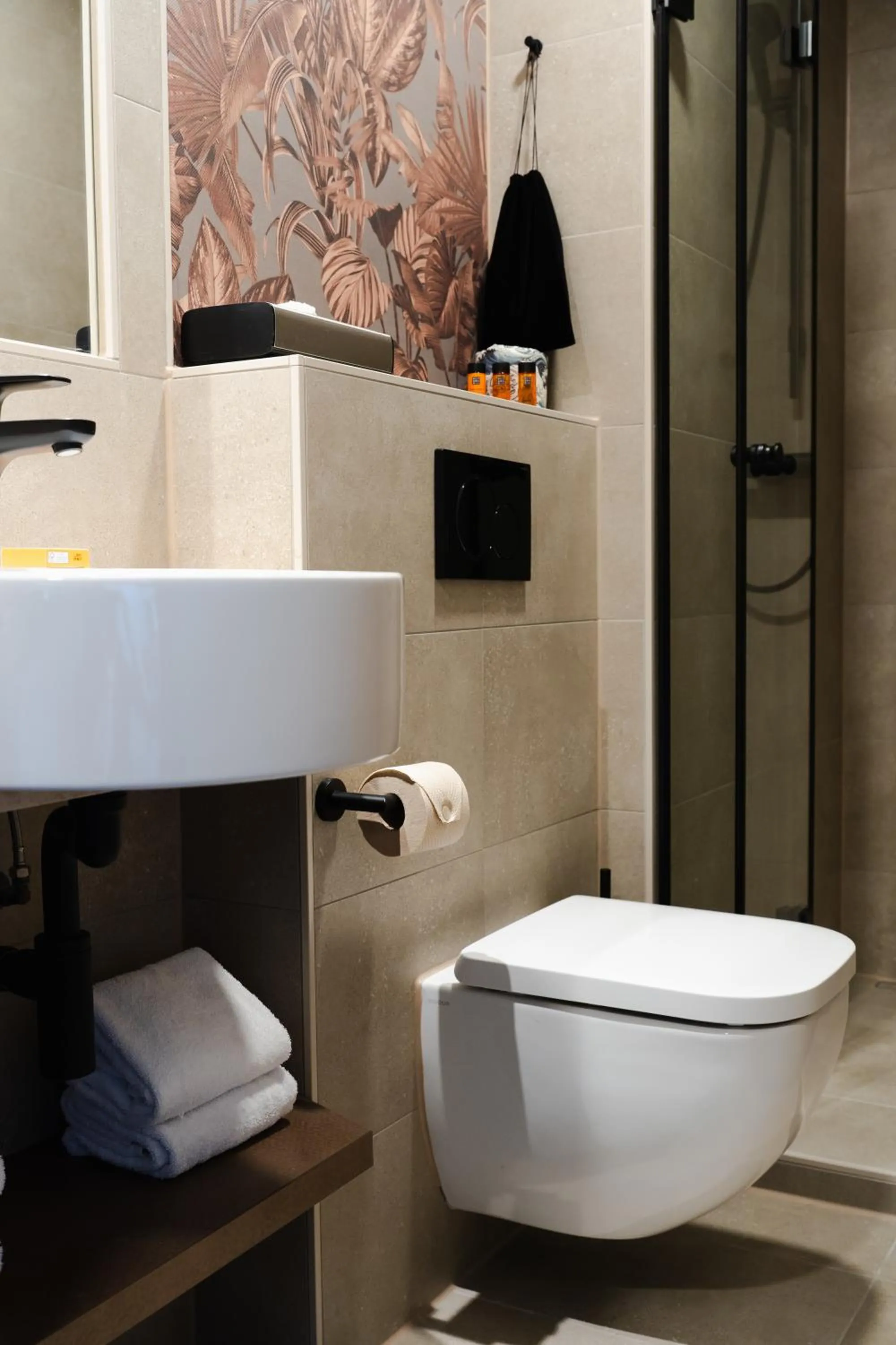 Bathroom in Hotel WICC