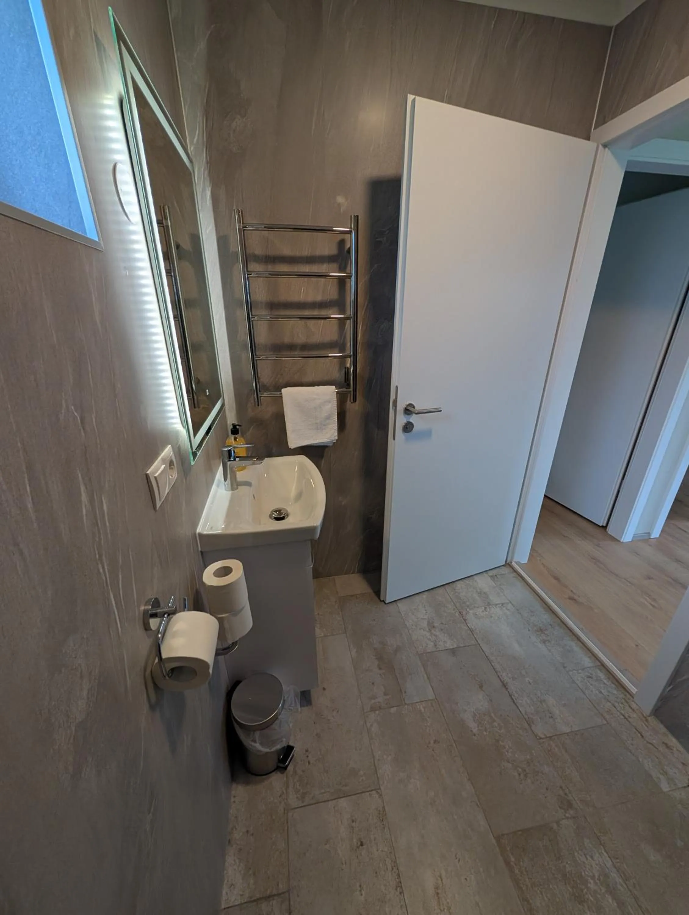 Bathroom in Bragdavellir Cottages