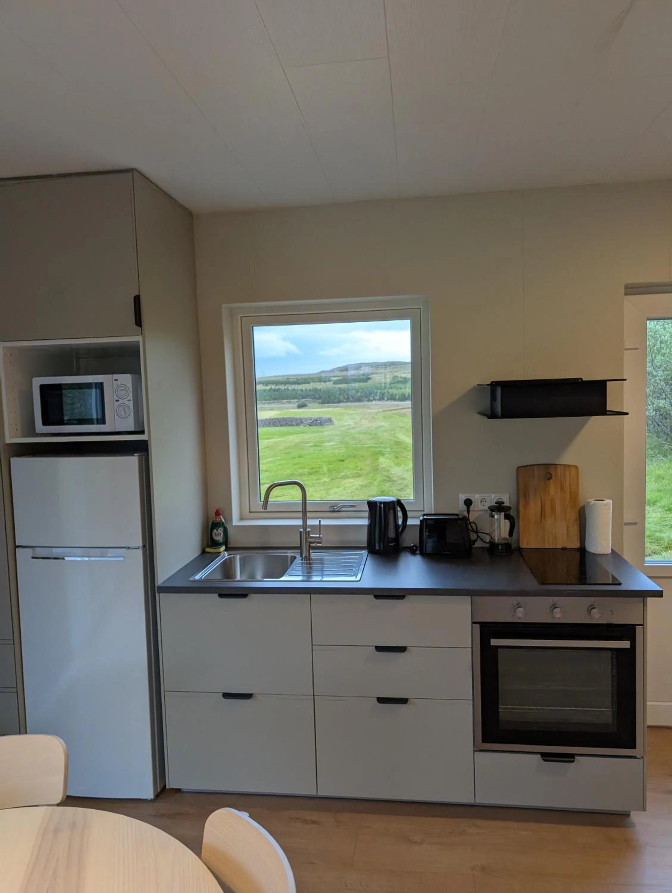 Coffee/tea facilities in Bragdavellir Cottages