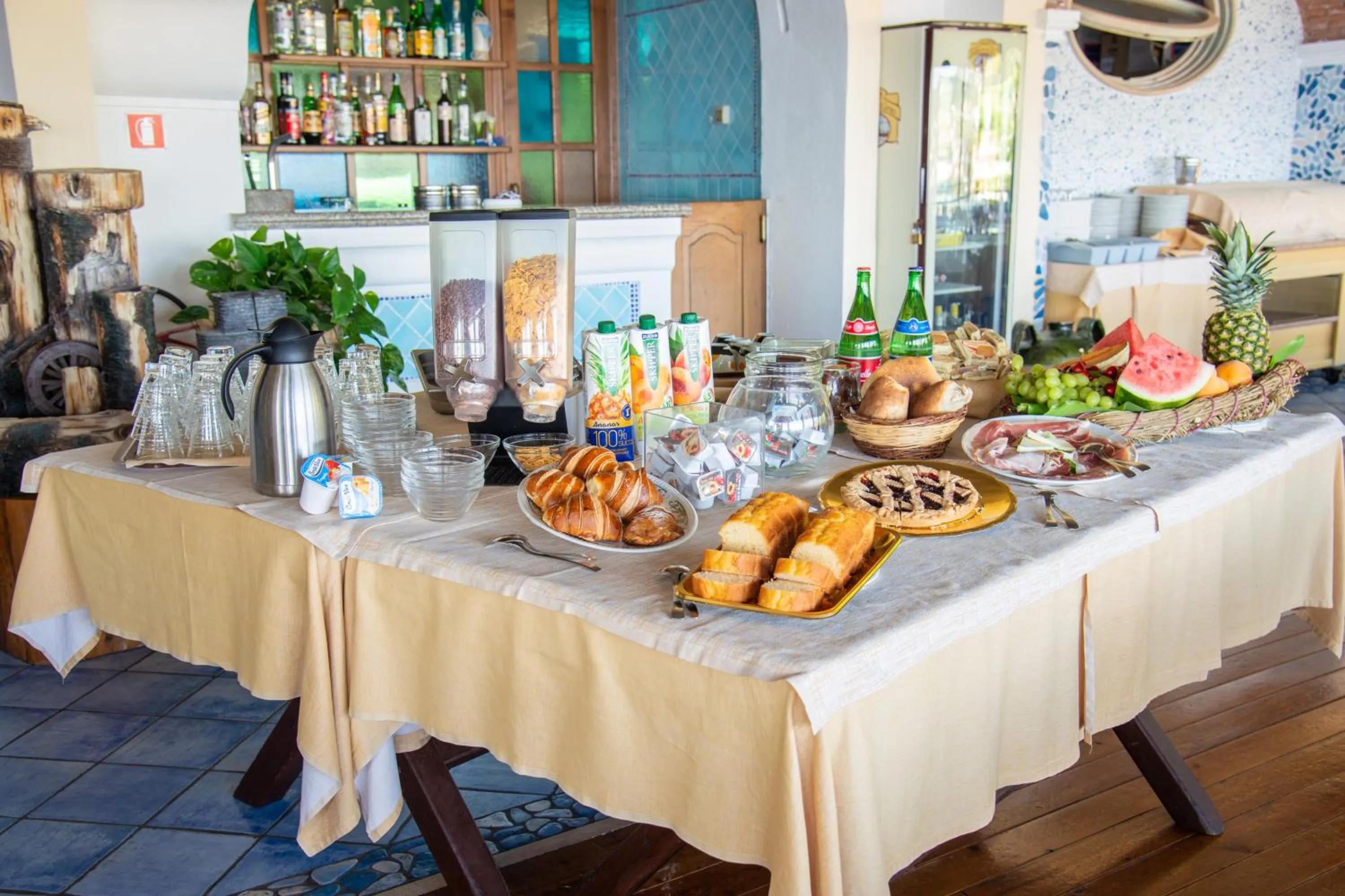 Breakfast in La Capannina - Hotel & Apartments
