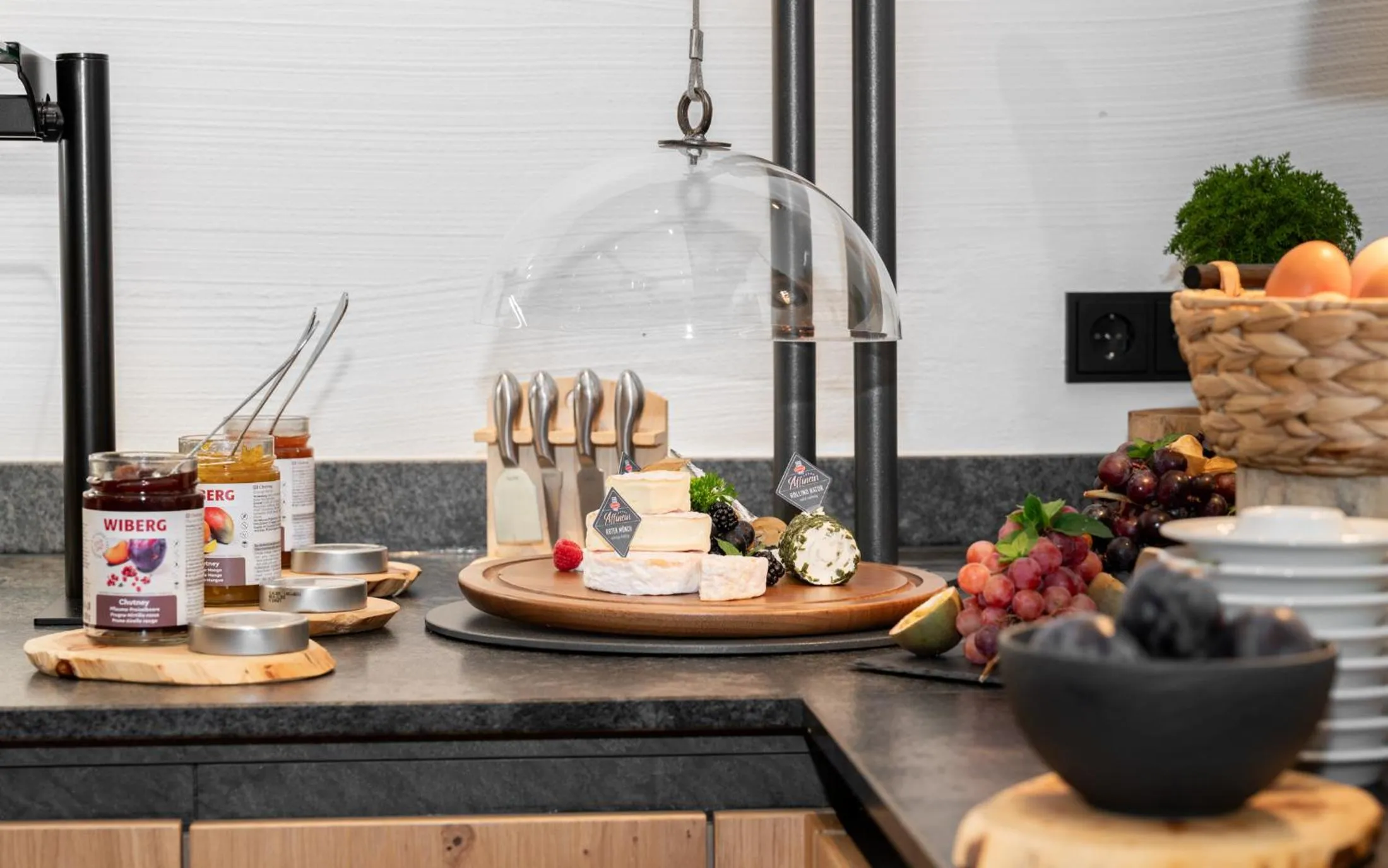 Buffet breakfast in Landhotel Untermüllnergut