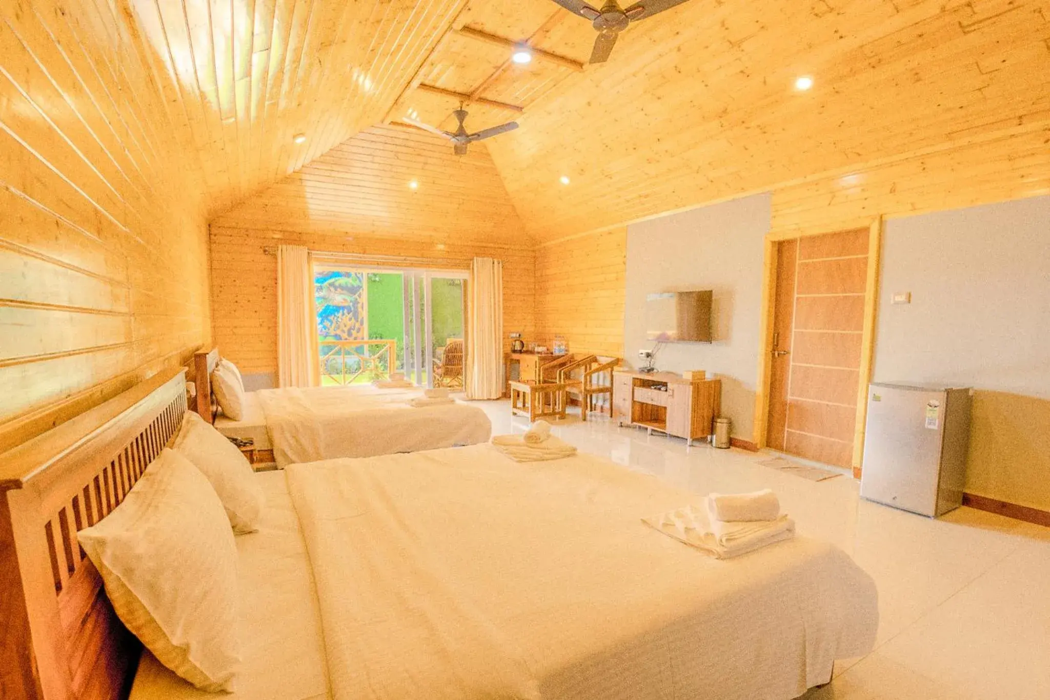 Quadruple Room with partial sea View in The O2H Agonda Beach Resort Quadruple Room with partial sea View in The O2H Agonda Beach Resort