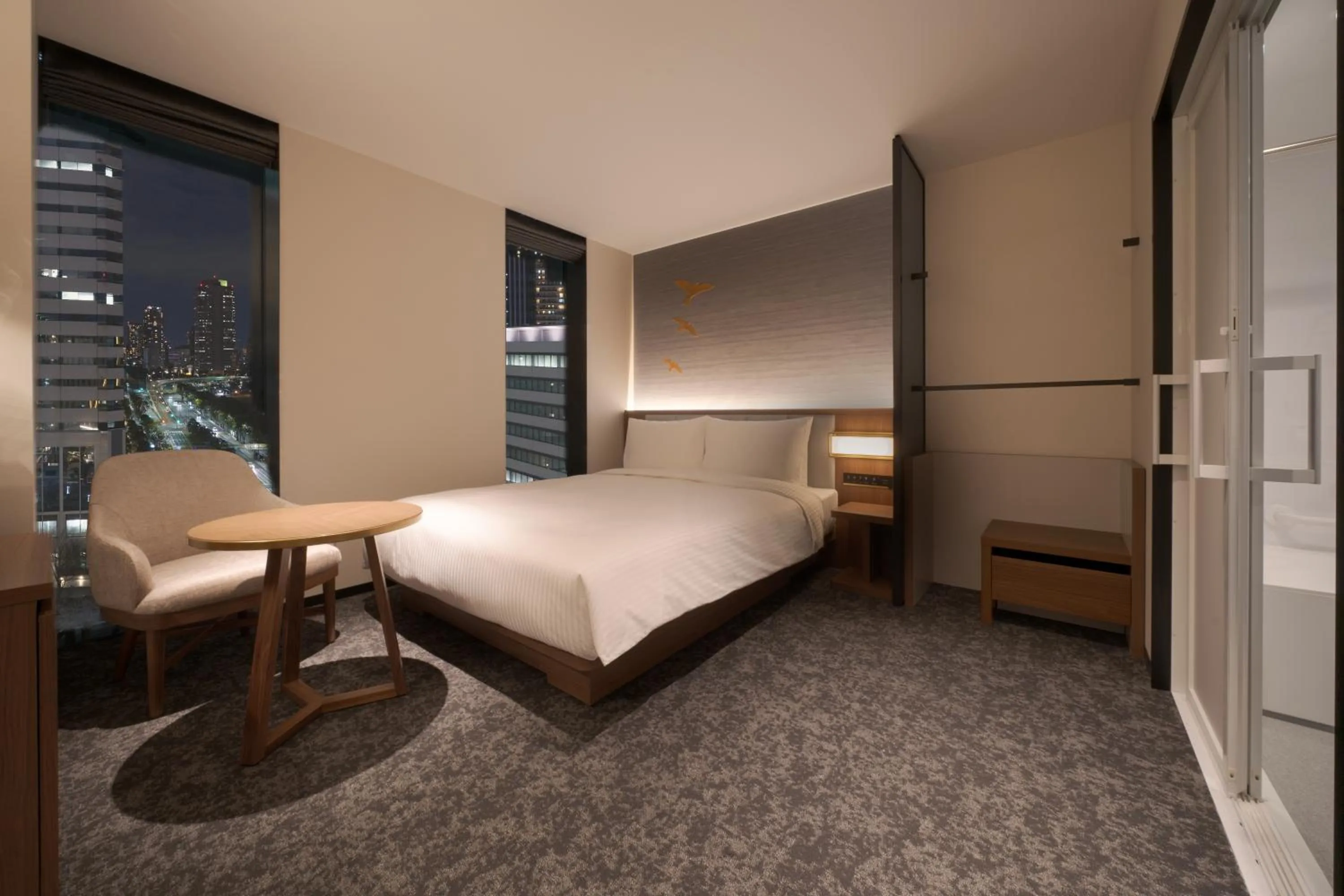 Photo of the whole room, Bed in Premier hotel -CABIN PRESIDENT- Tokyo