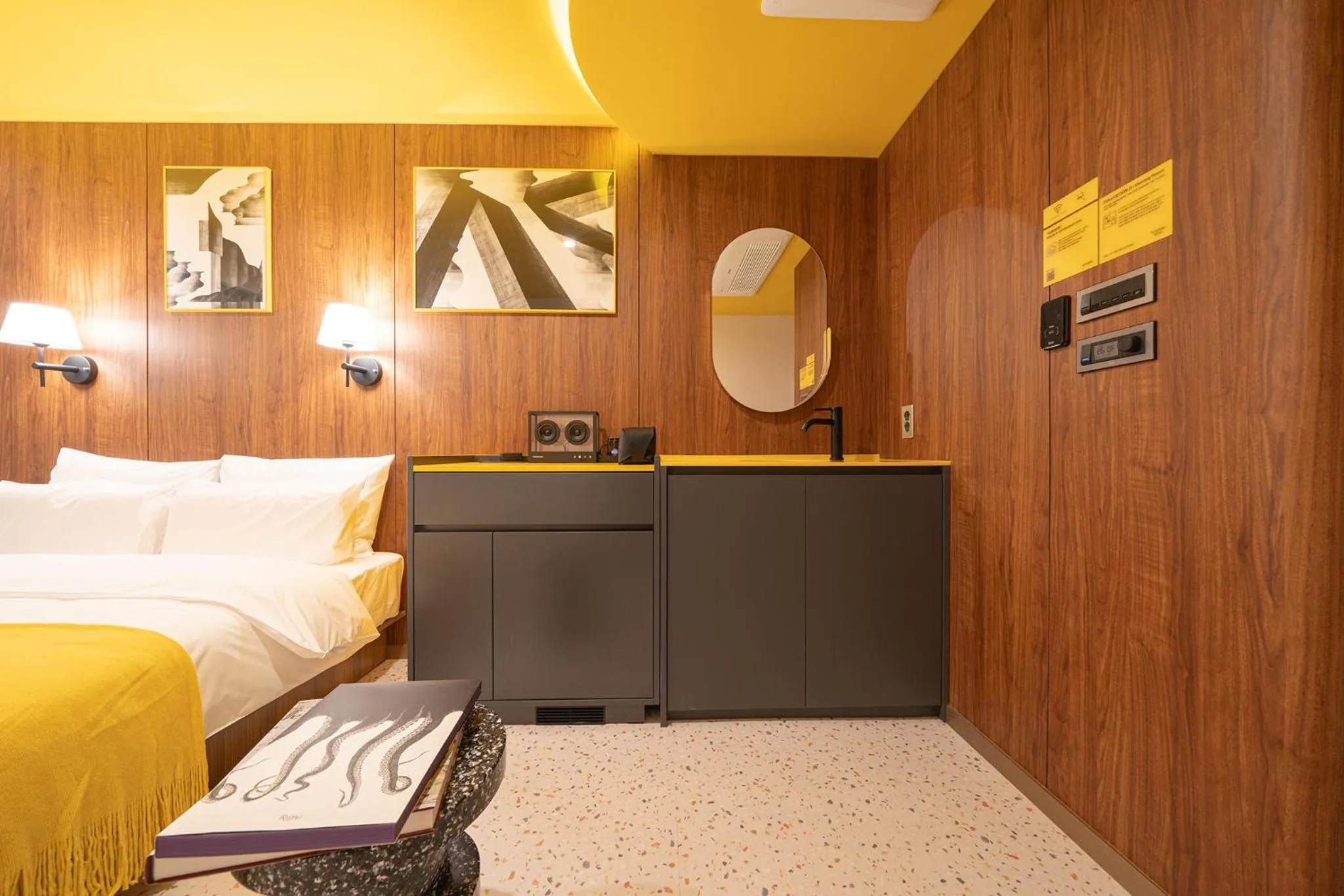 Bed in Nouvelle Hotel Seoul Itaewon by Aank