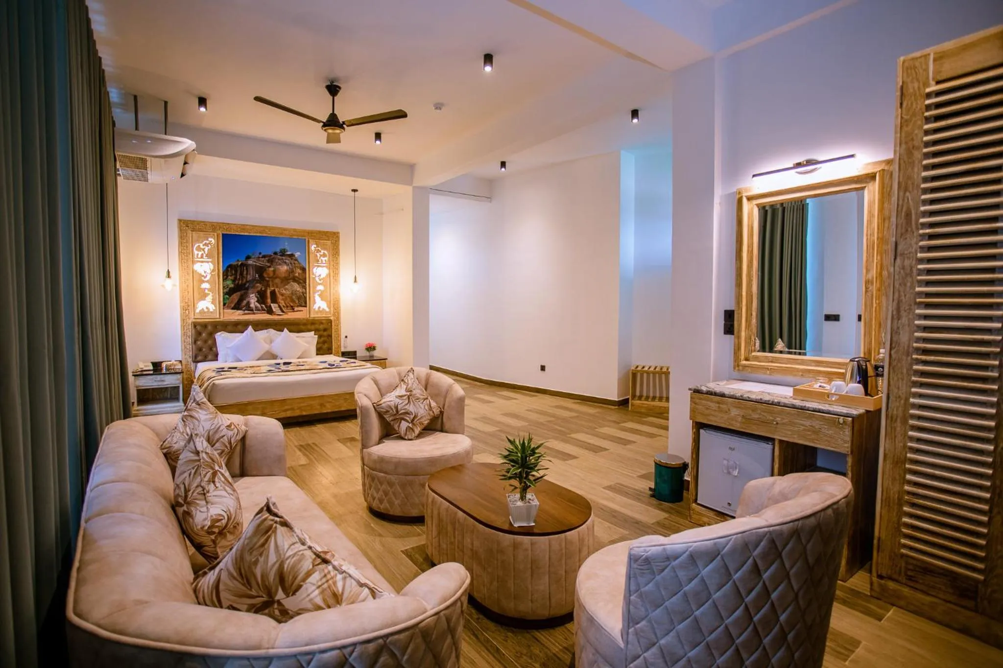 Bed in Emerald Bay Resort Mirissa