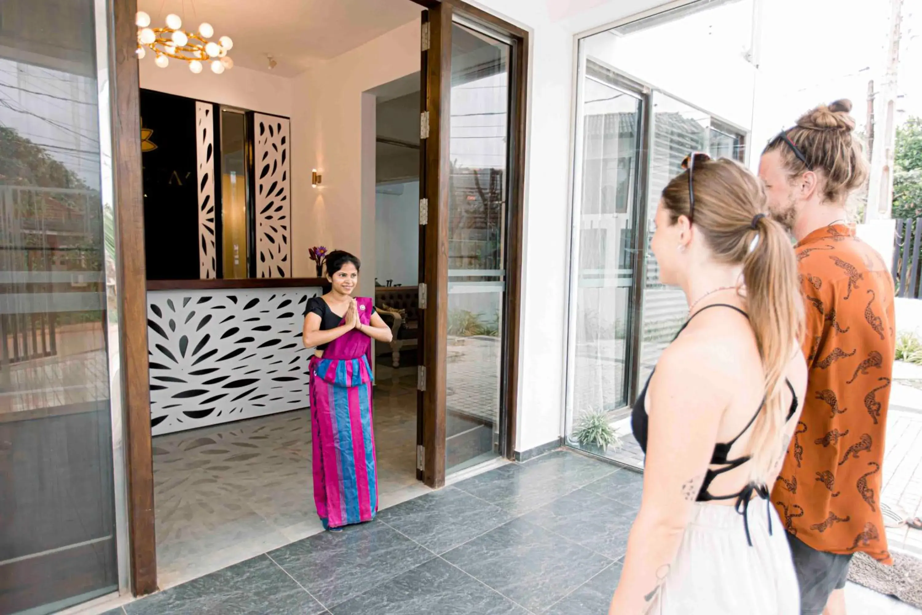 Facade/entrance in Emerald Bay Resort Mirissa Facade/entrance in Emerald Bay Resort Mirissa