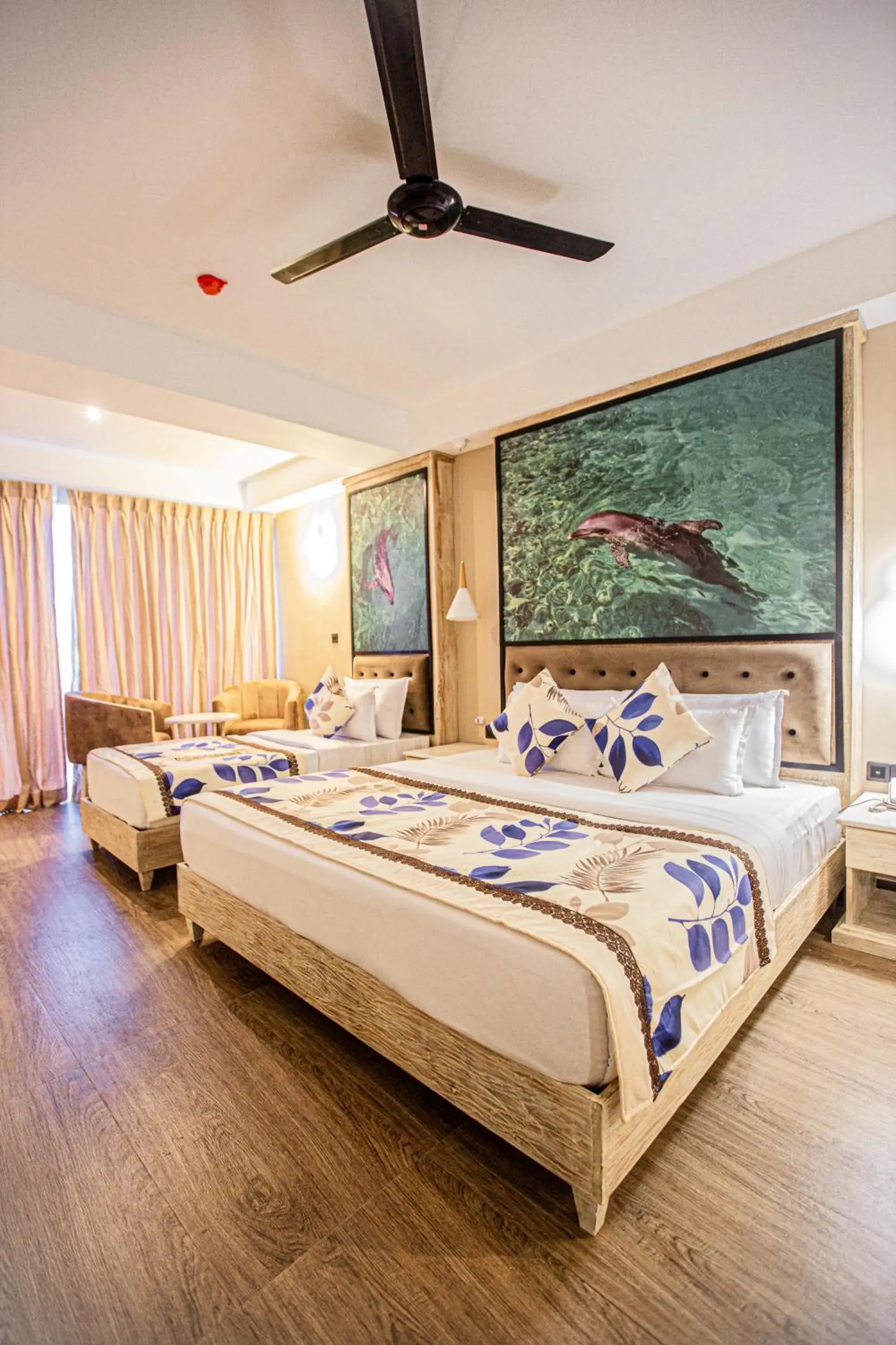 Bed in Emerald Bay Resort Mirissa Bed in Emerald Bay Resort Mirissa