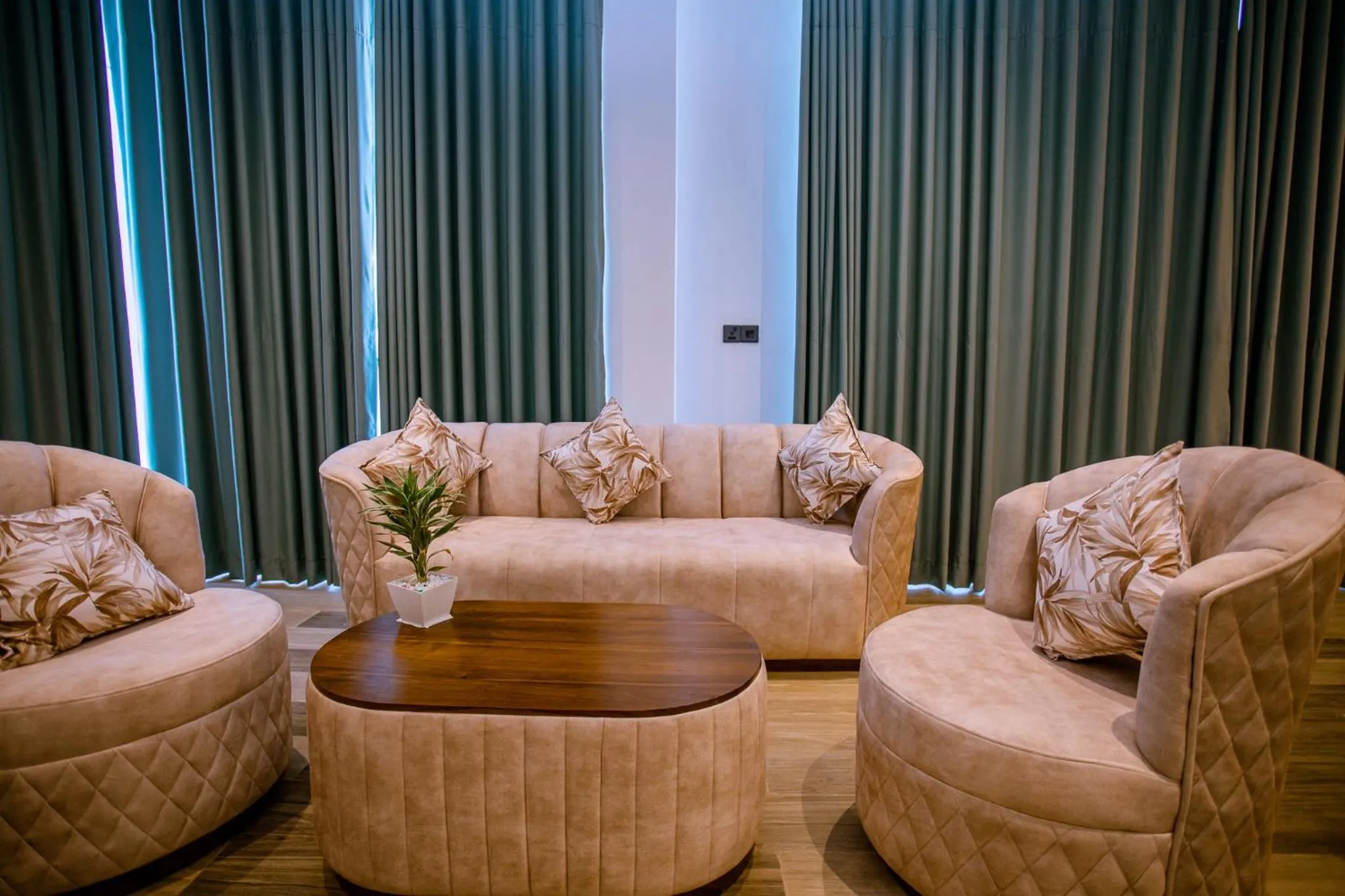 Seating area in Emerald Bay Resort Mirissa