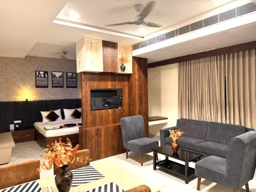 HOTEL JBS Minerva Grand
