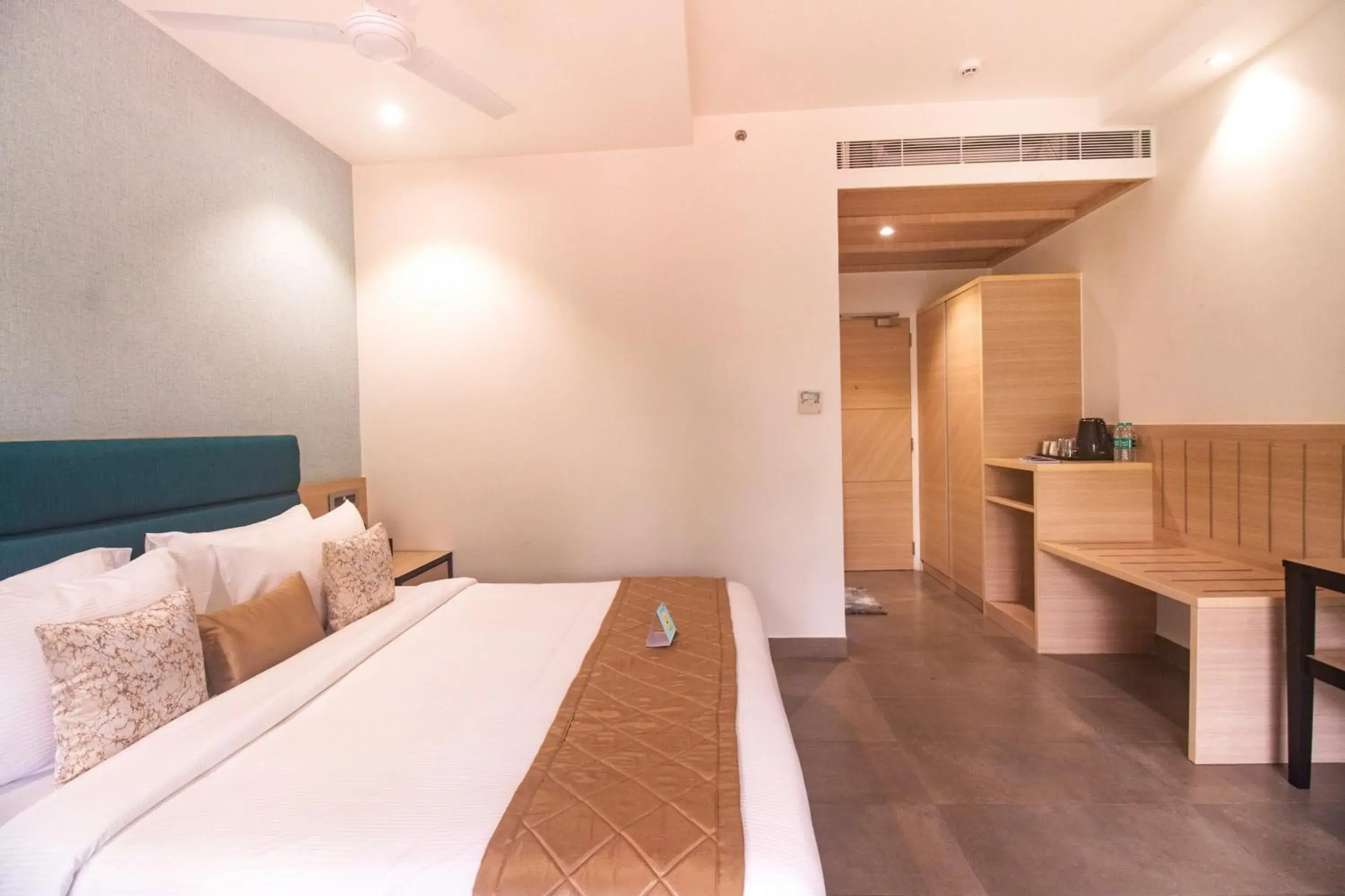 Bedroom, Bed in Hotel Star City Bedroom, Bed in Hotel Star City