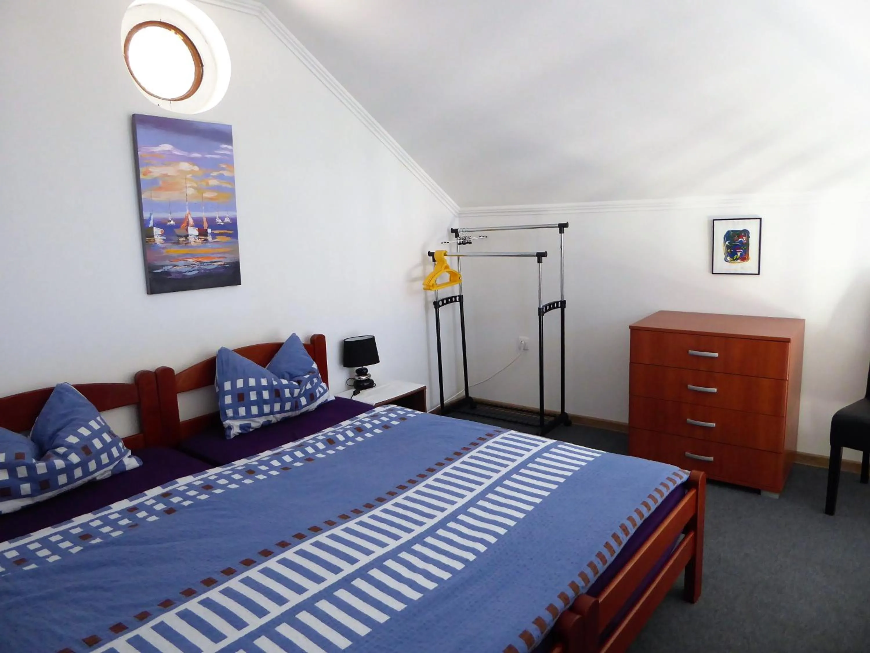 Photo of the whole room, Bed in Apartment Cindy