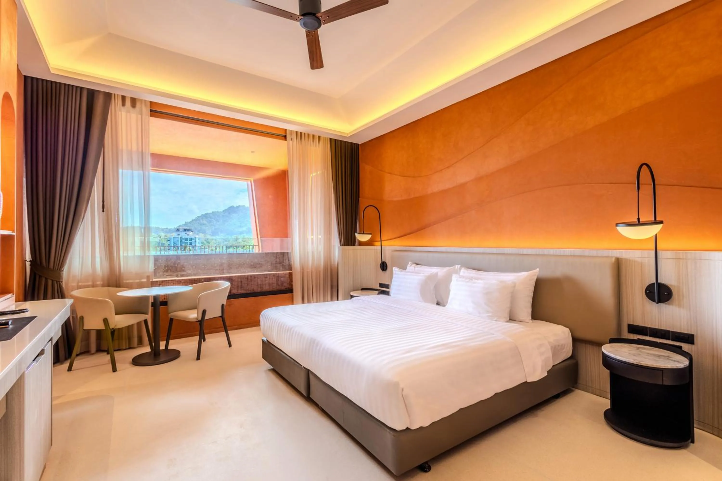 Guests, Bed in Hotel Adam Krabi