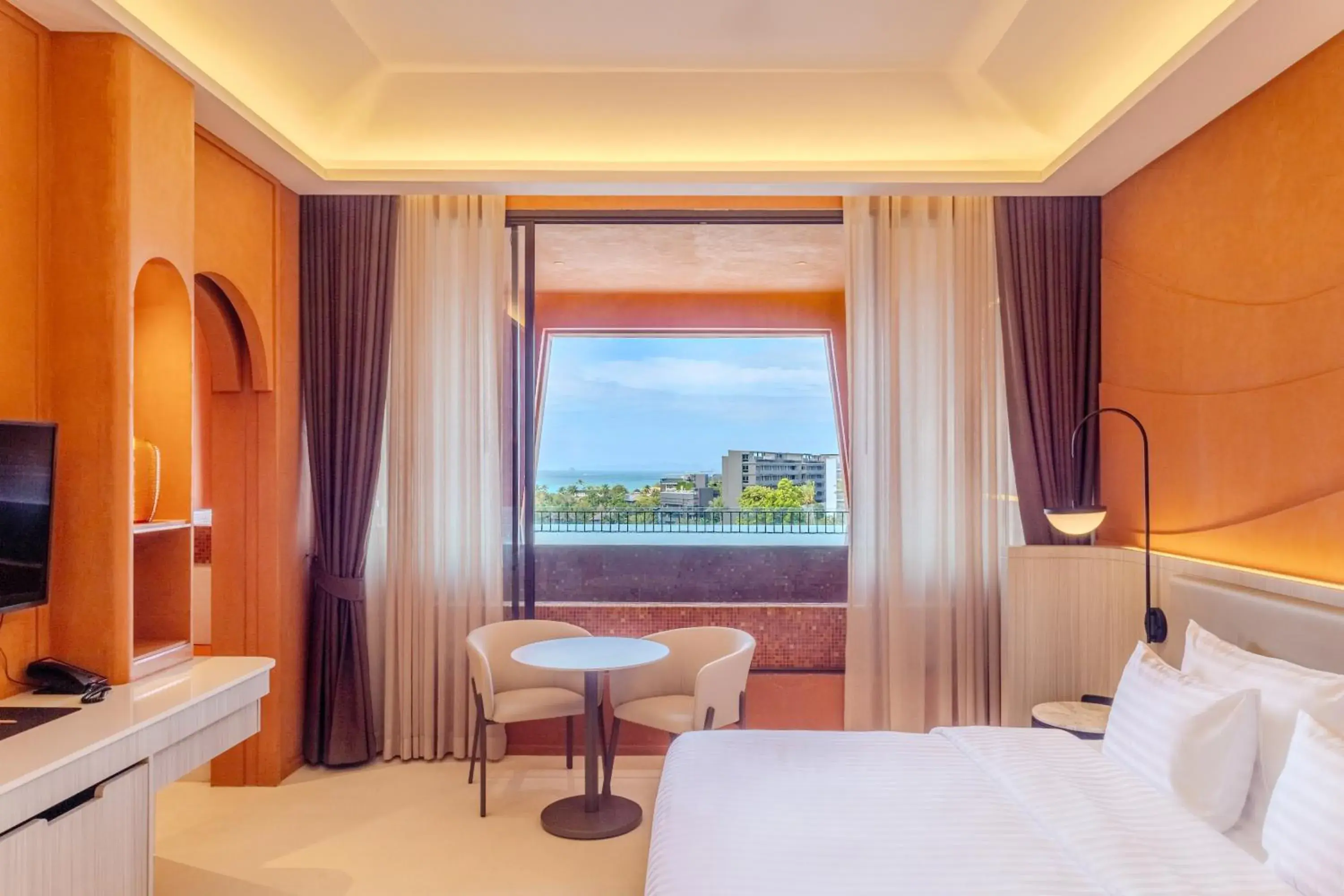 Guests, Bed in Hotel Adam Krabi Guests, Bed in Hotel Adam Krabi