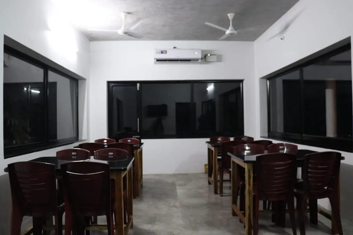 Restaurant/places to eat in Paradise Le Tamarin