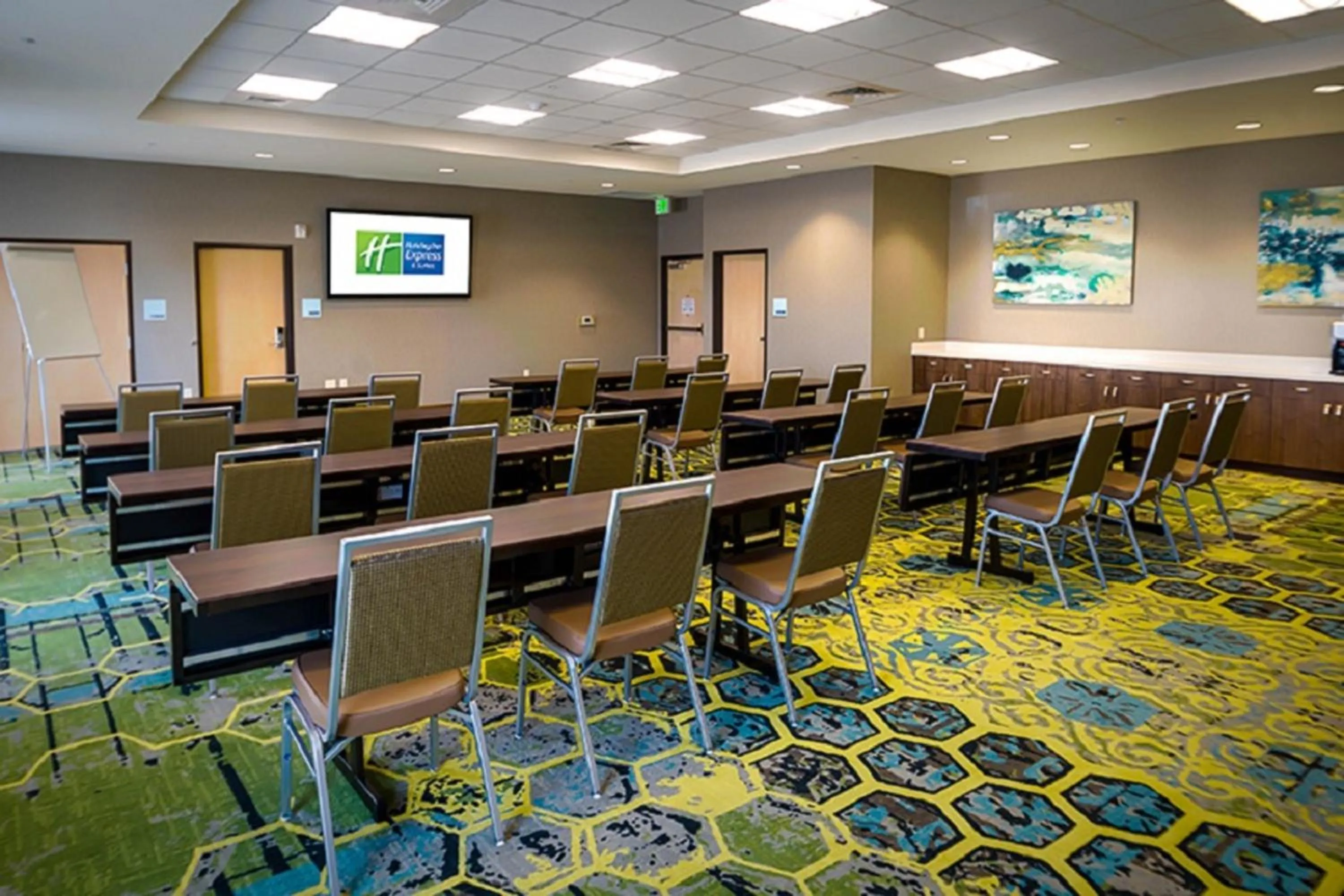 Meeting/conference room in Holiday Inn Express & Suites Salt Lake City South-Murray by IHG