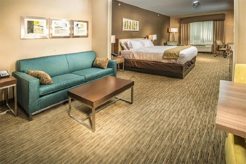 Bed in Holiday Inn Express & Suites Salt Lake City South-Murray by IHG