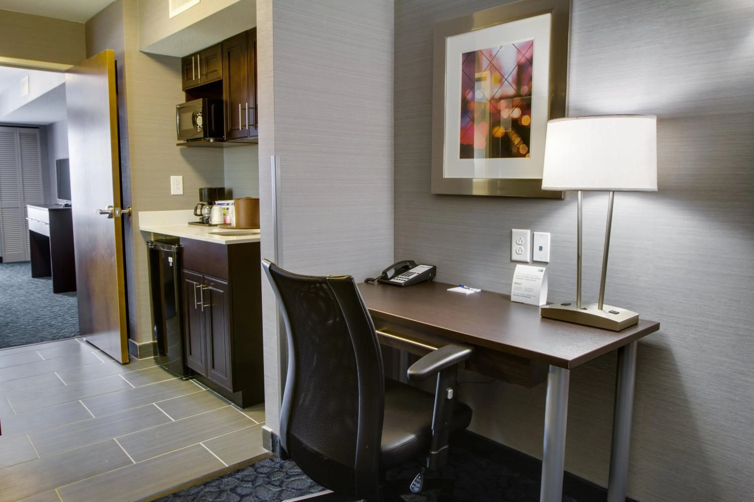 Bedroom in Holiday Inn Express Sidney by IHG