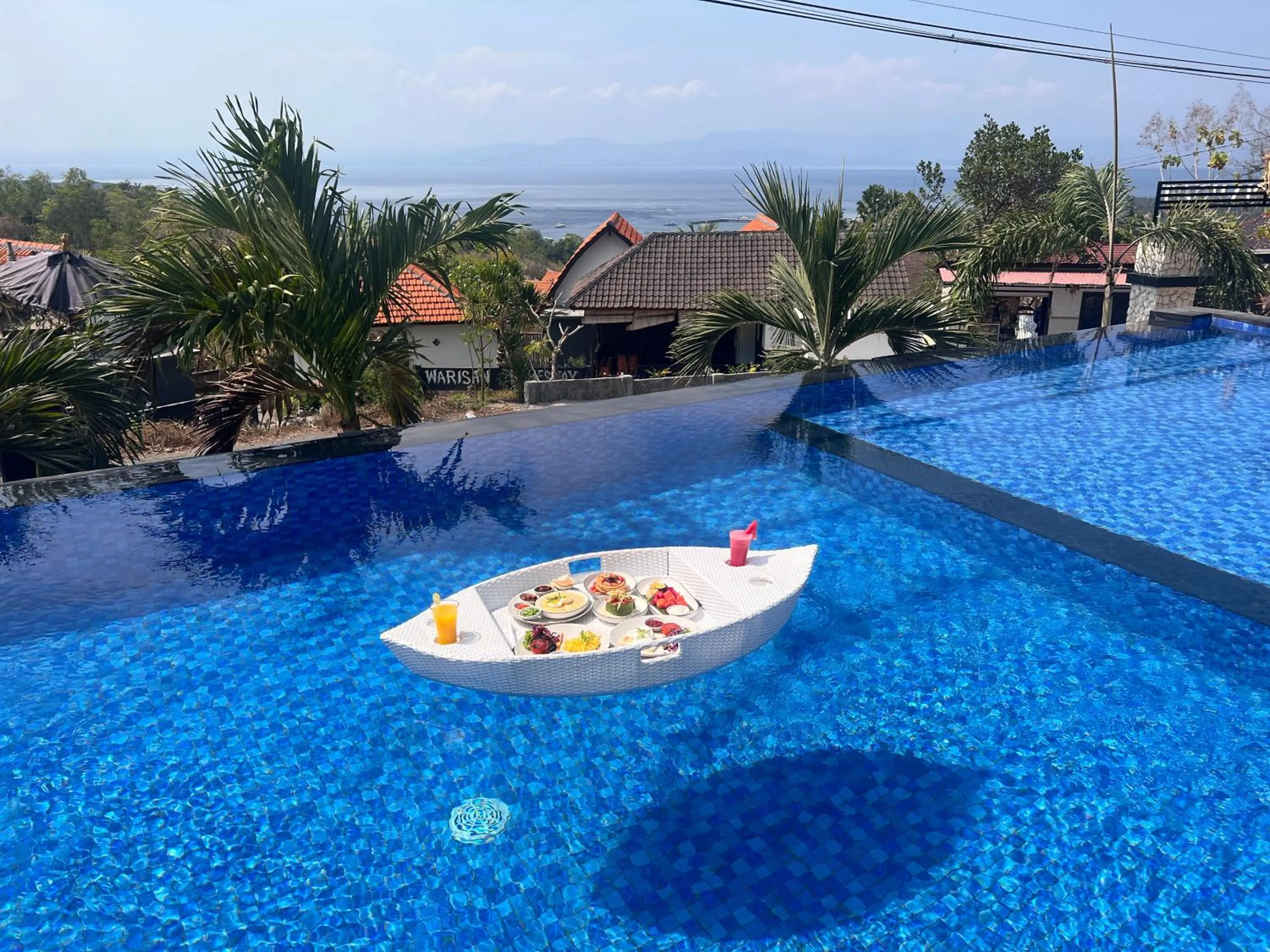 Swimming pool in Grand Yuna Hotel Nusa Penida