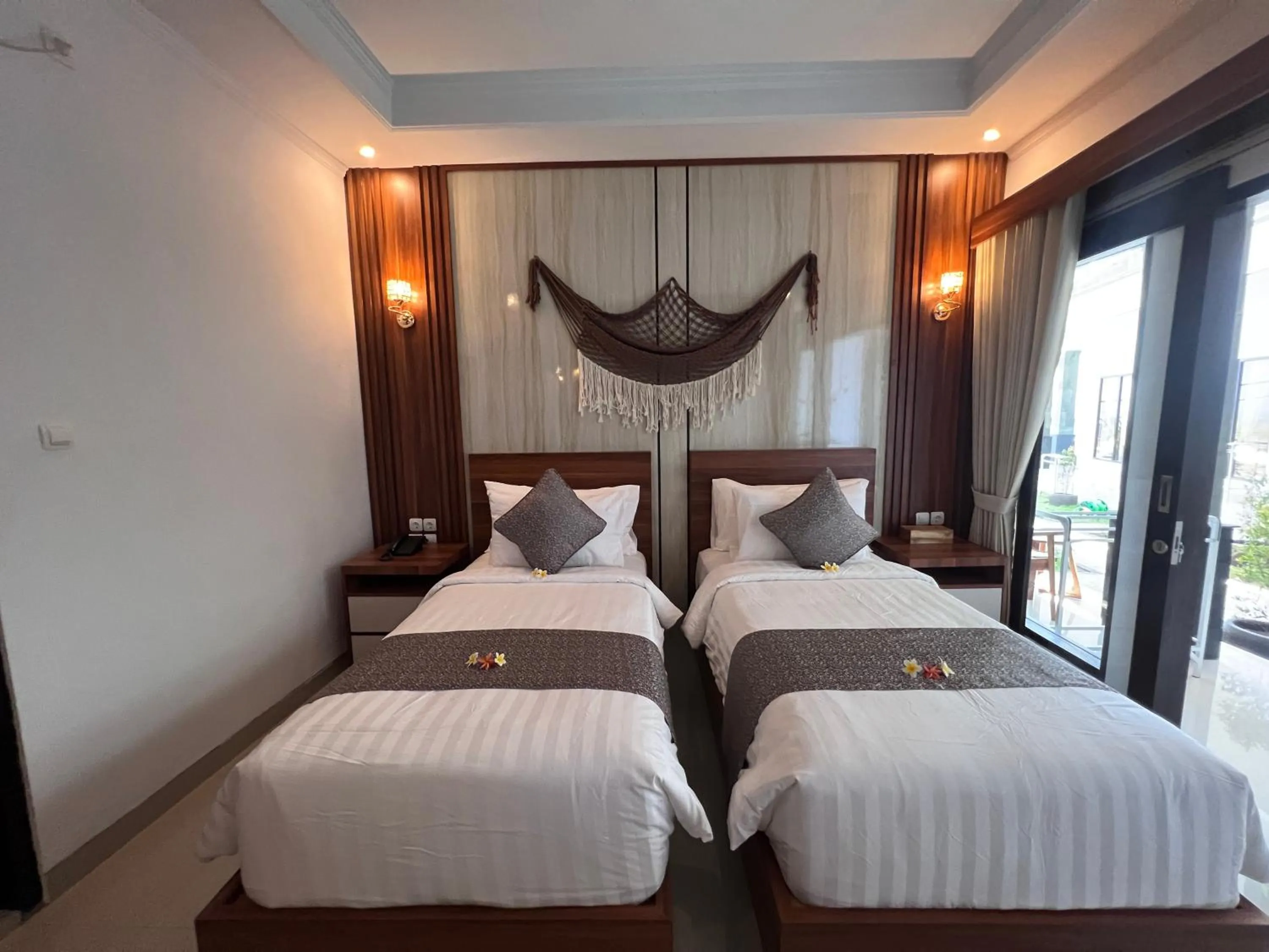 Bedroom, Bed in Grand Yuna Hotel Nusa Penida