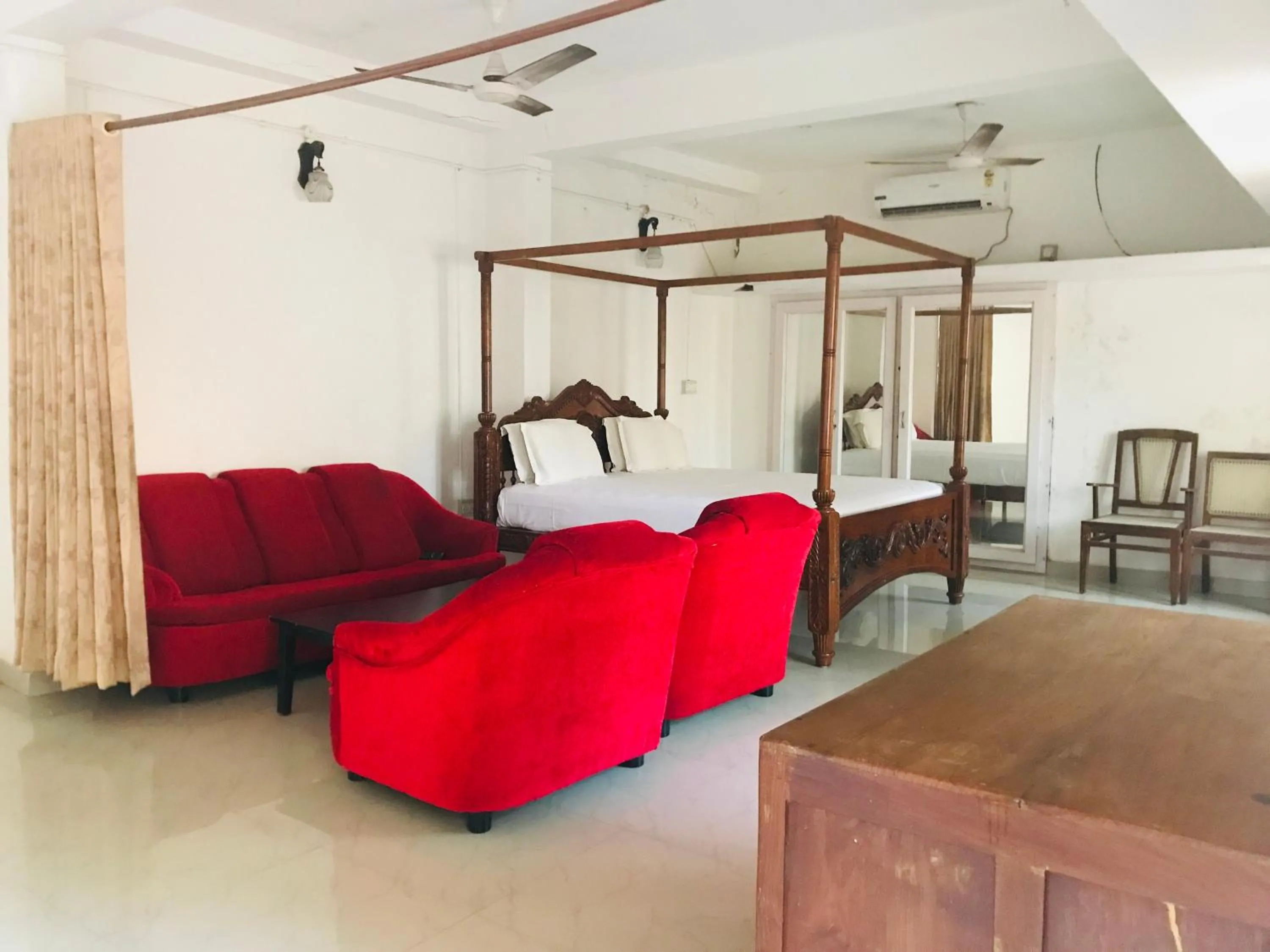 Seating area in Ballard Bungallow