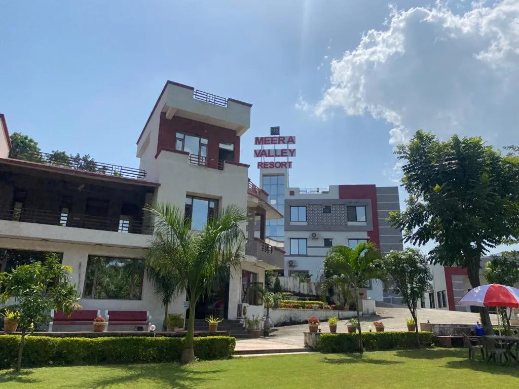Property building in Meera Valley Resort By Nexottel