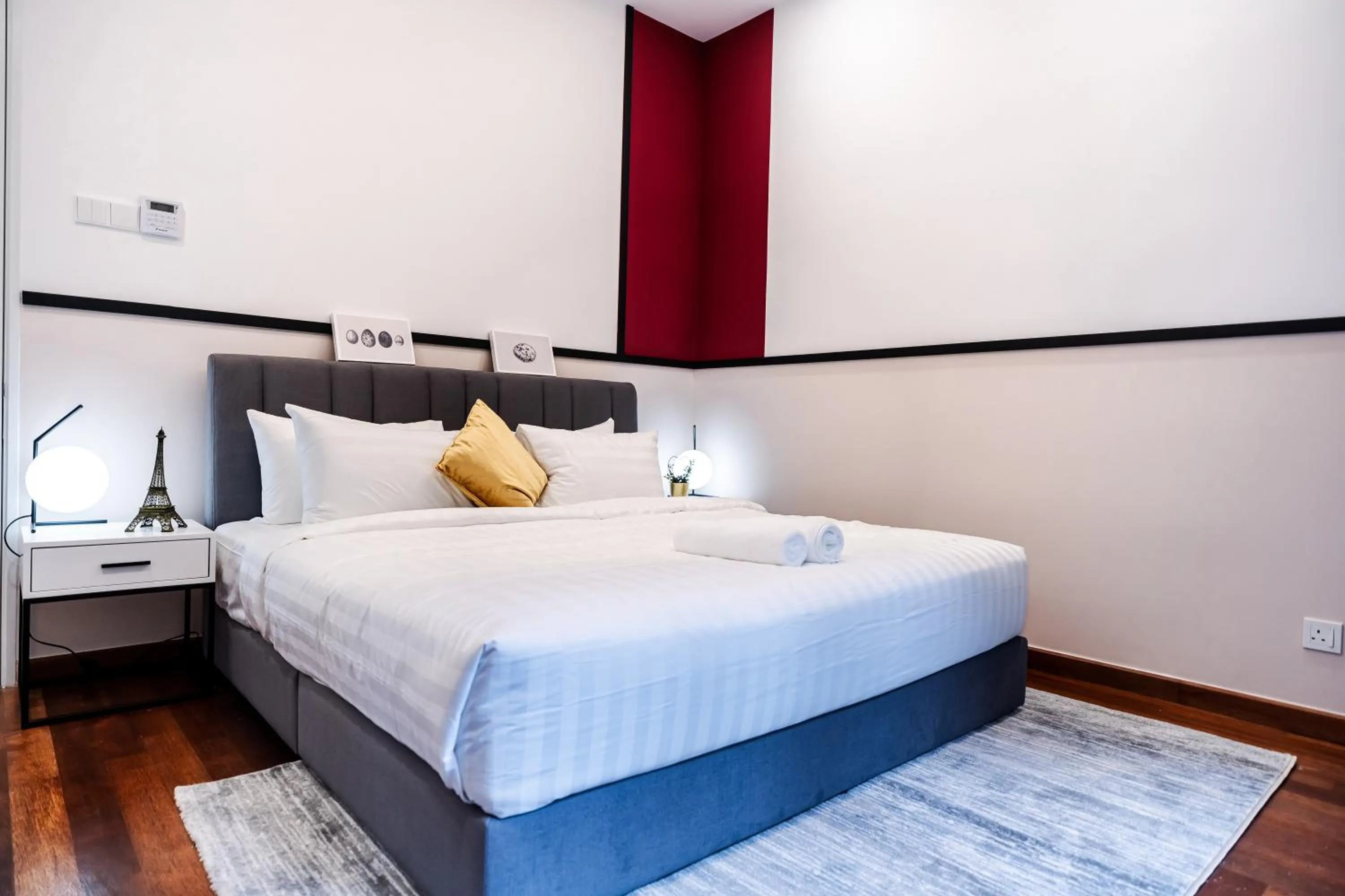 Bed in Royce KLCC Kuala Lumpur City Centre by Dormeo Destinations