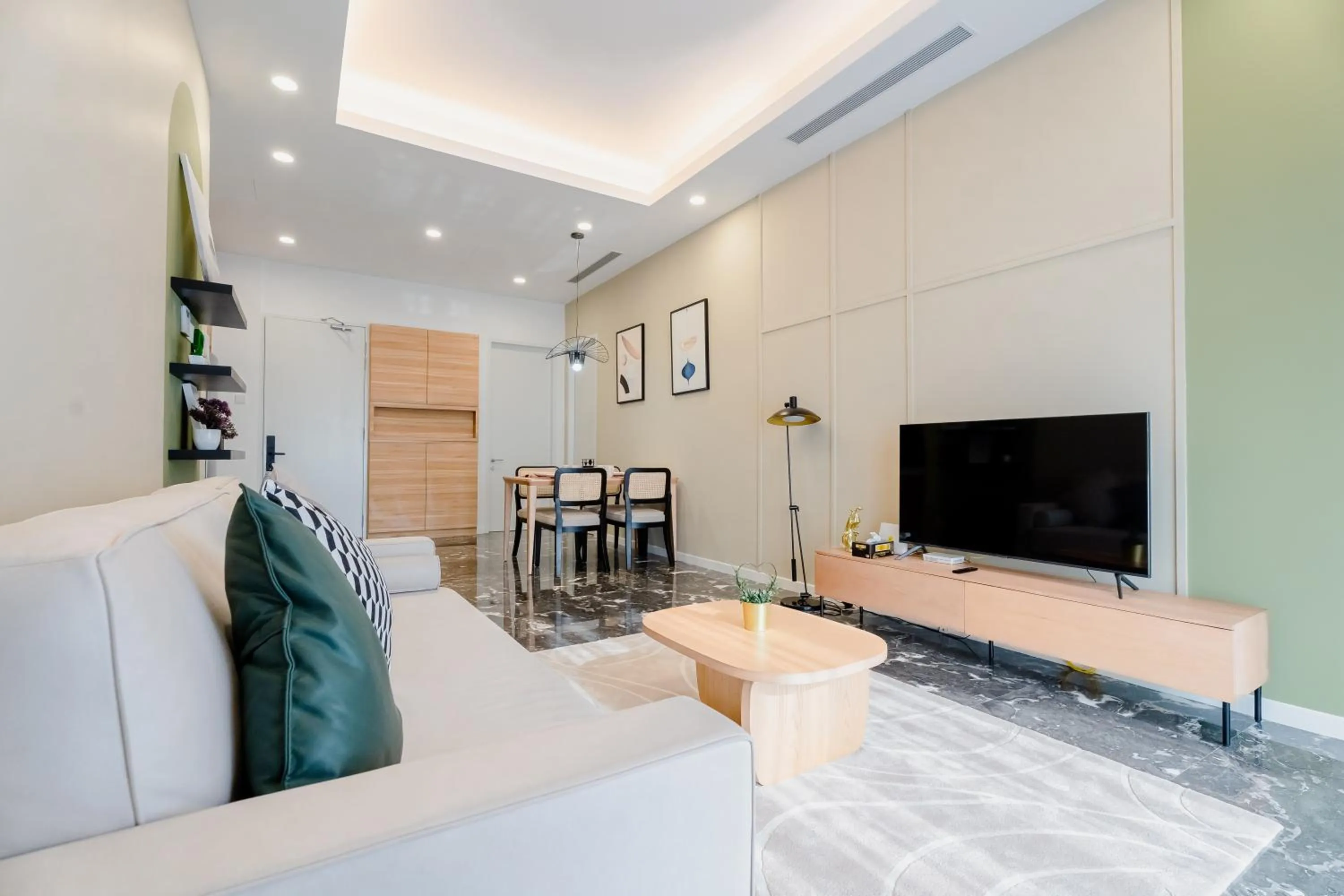 Communal lounge/ TV room in Royce KLCC Kuala Lumpur City Centre by Dormeo Destinations