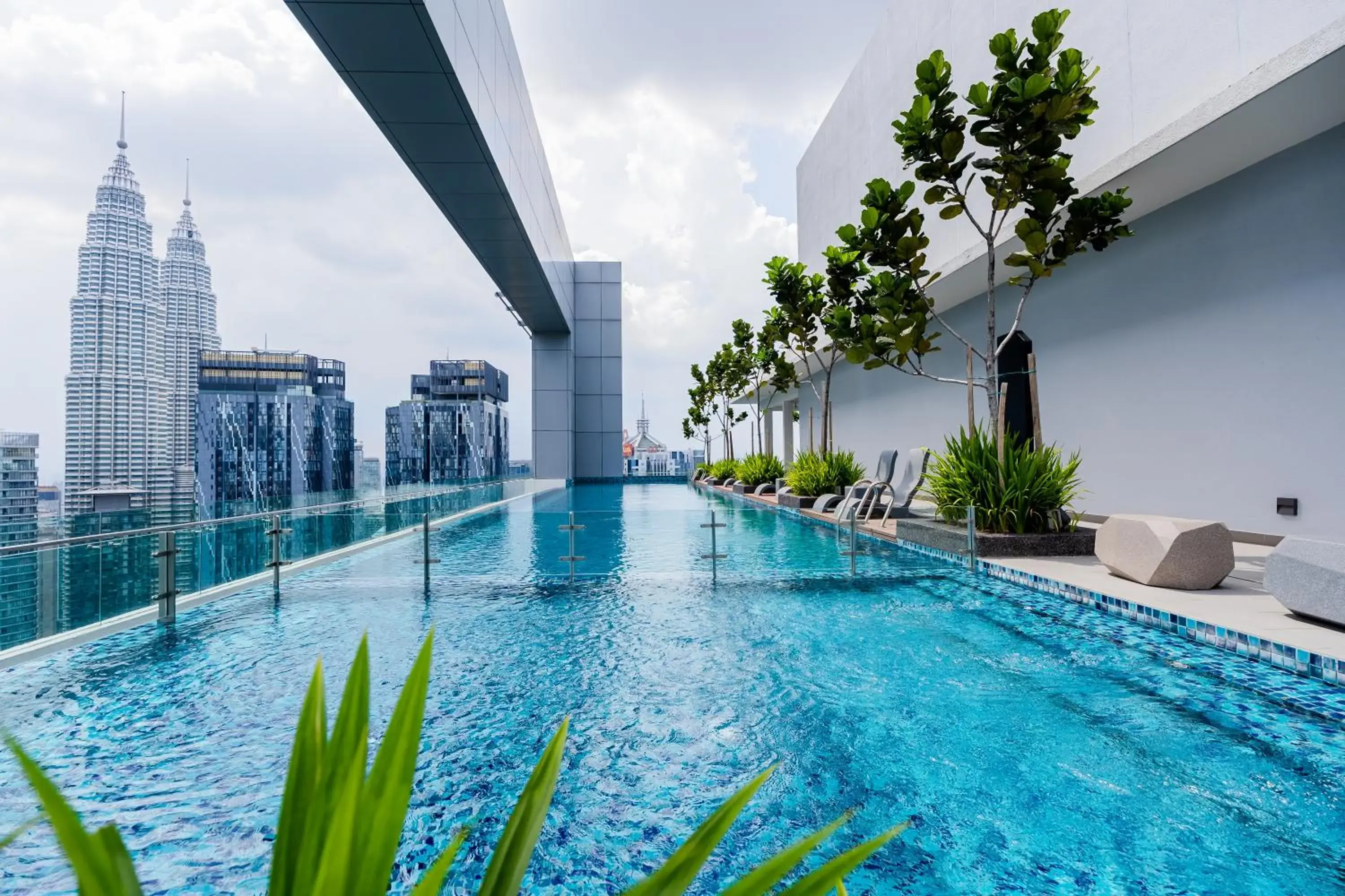 Property building in Royce KLCC Kuala Lumpur City Centre by Dormeo Destinations Property building in Royce KLCC Kuala Lumpur City Centre by Dormeo Destinations