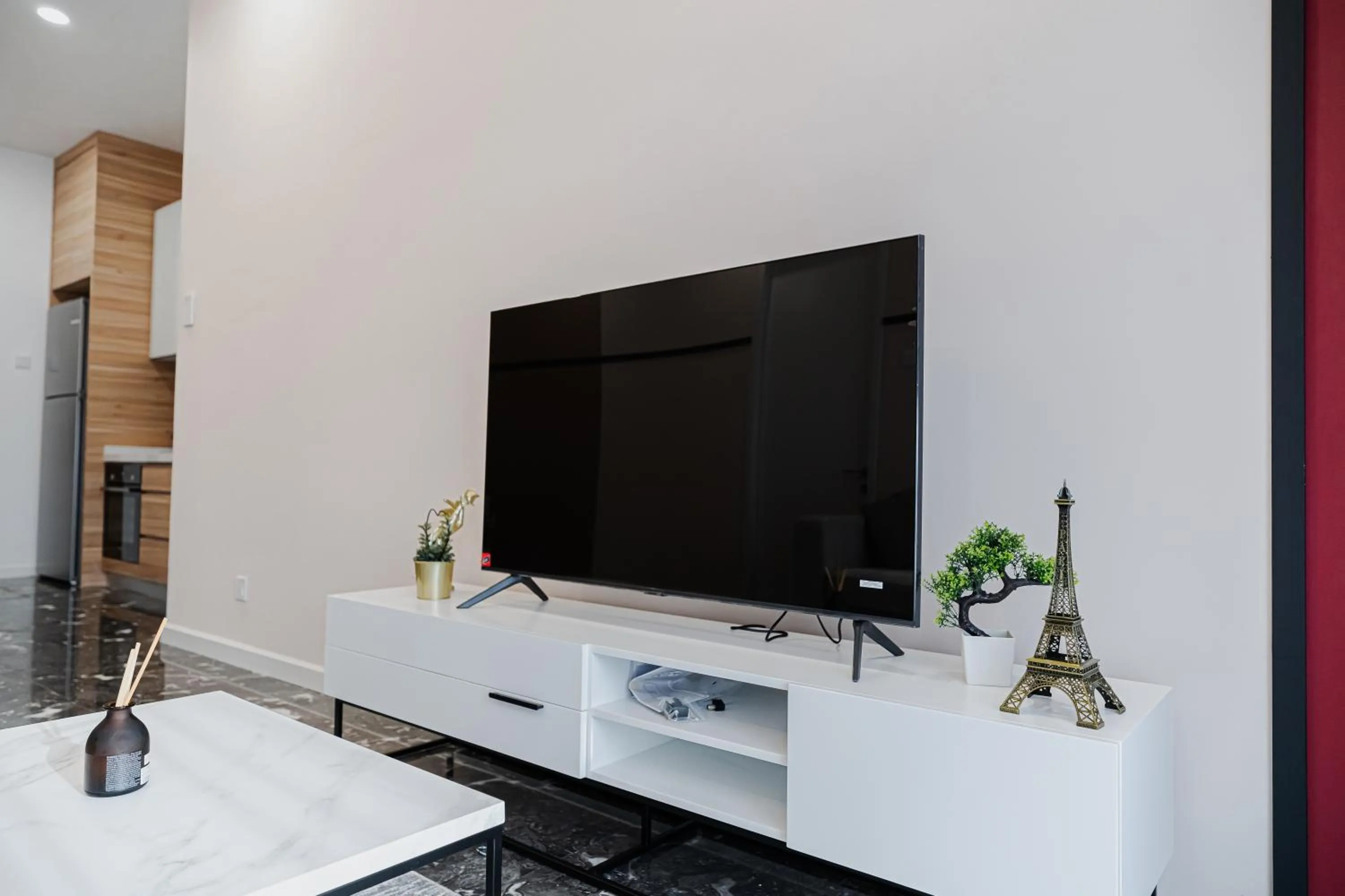 Communal lounge/ TV room in Royce KLCC Kuala Lumpur City Centre by Dormeo Destinations