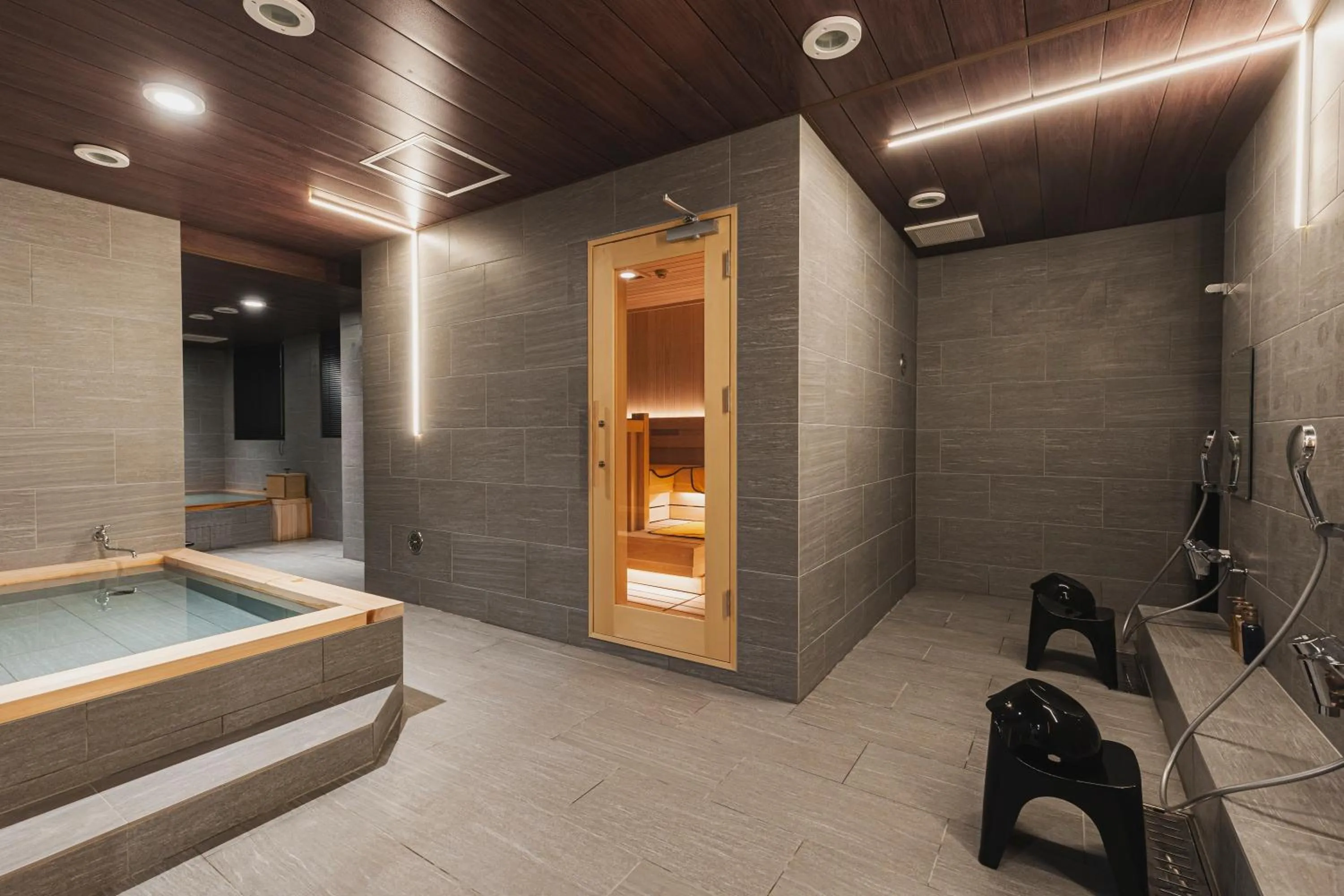 Hot Spring Bath in GEMS YUFUIN Hotel and Spa Cafe Bar