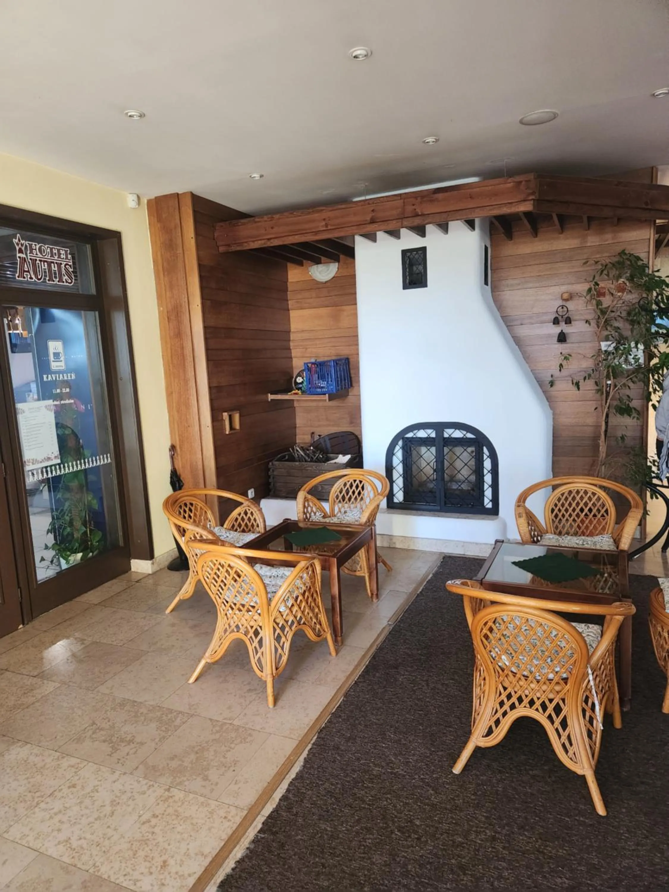 Seating area in Hotel Autis