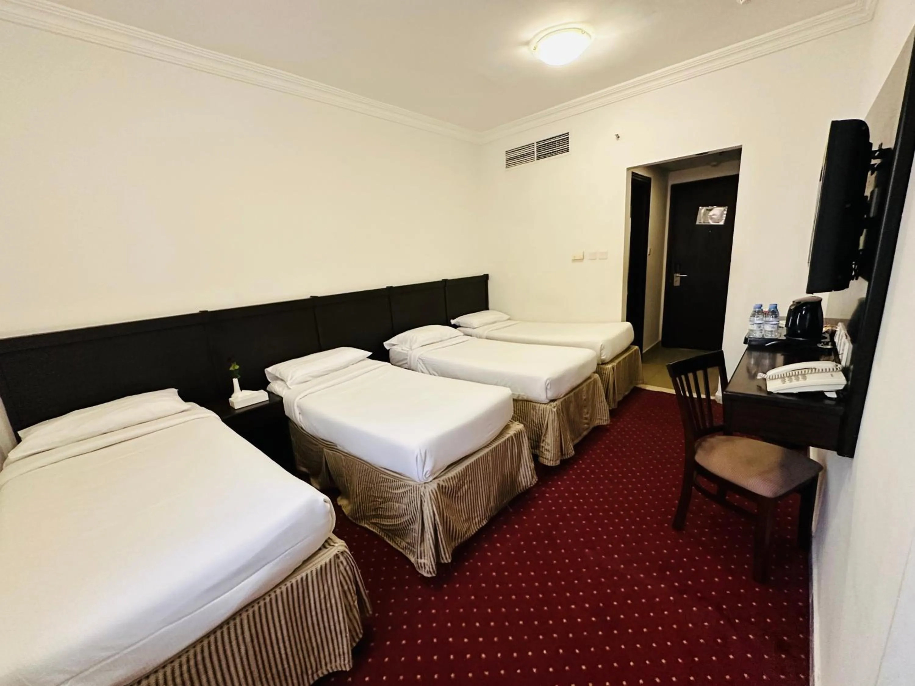 Bed in Miaad Al Majd Hotel