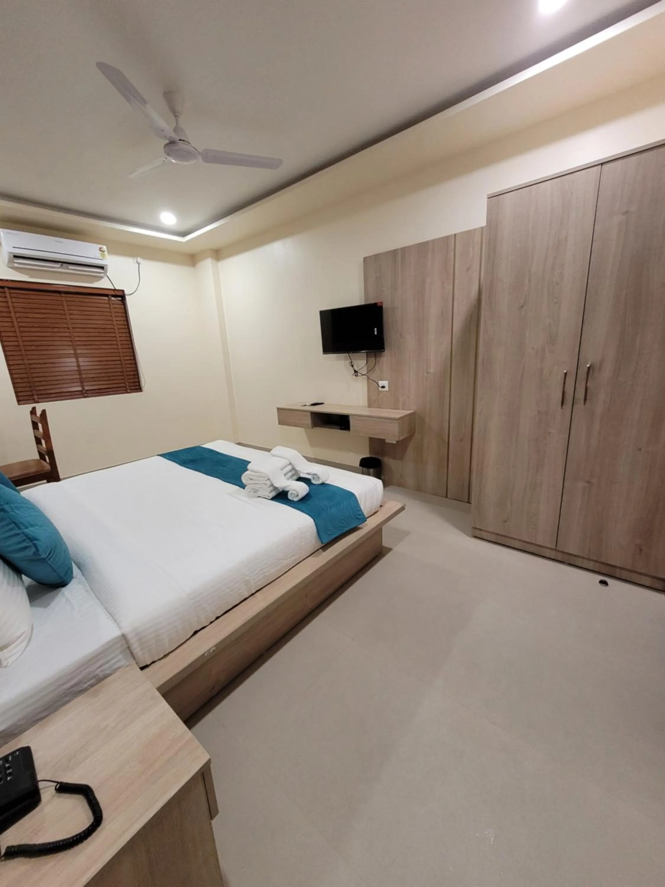 Bedroom, Bed in Hotel Ananda Kashi