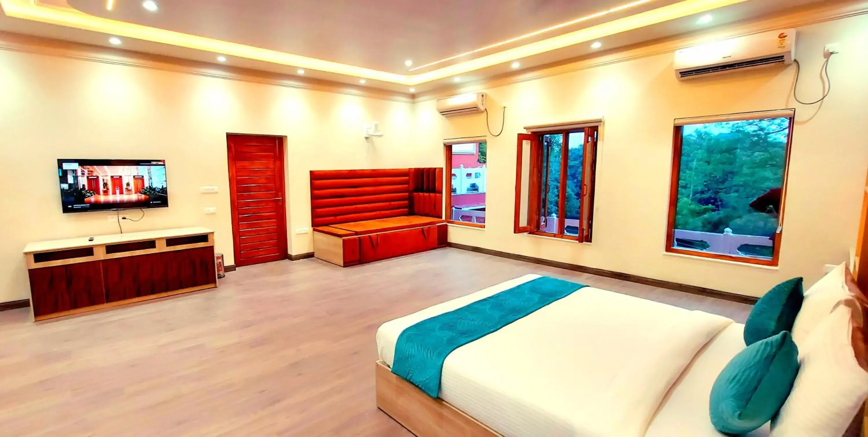 Hotel Ananda Kashi Hotel Ananda Kashi