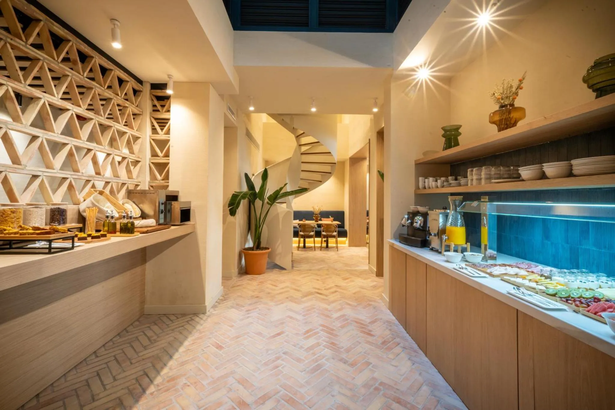 Buffet breakfast in Ocean Drive Sevilla