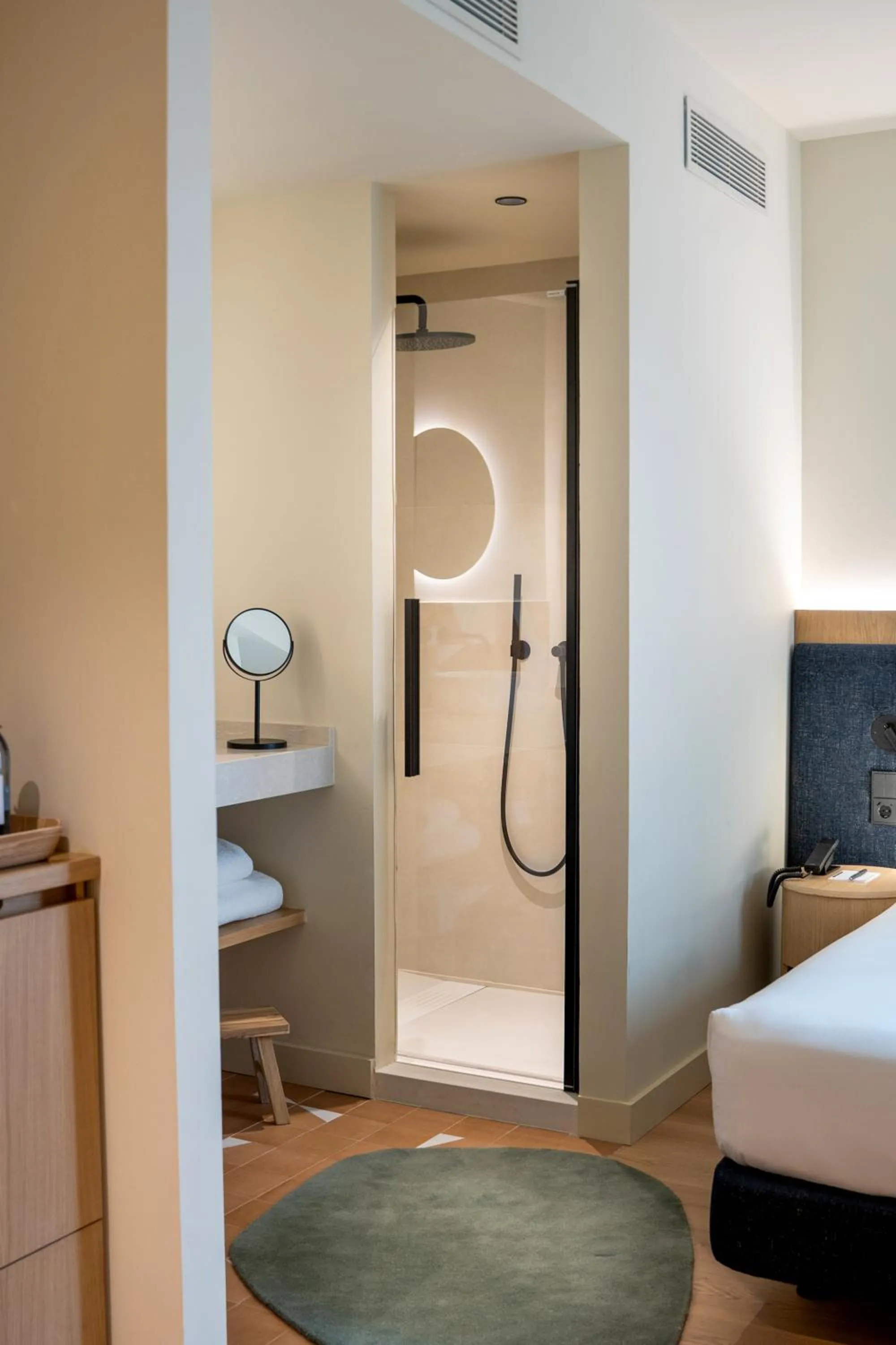 Bed in Ocean Drive Sevilla