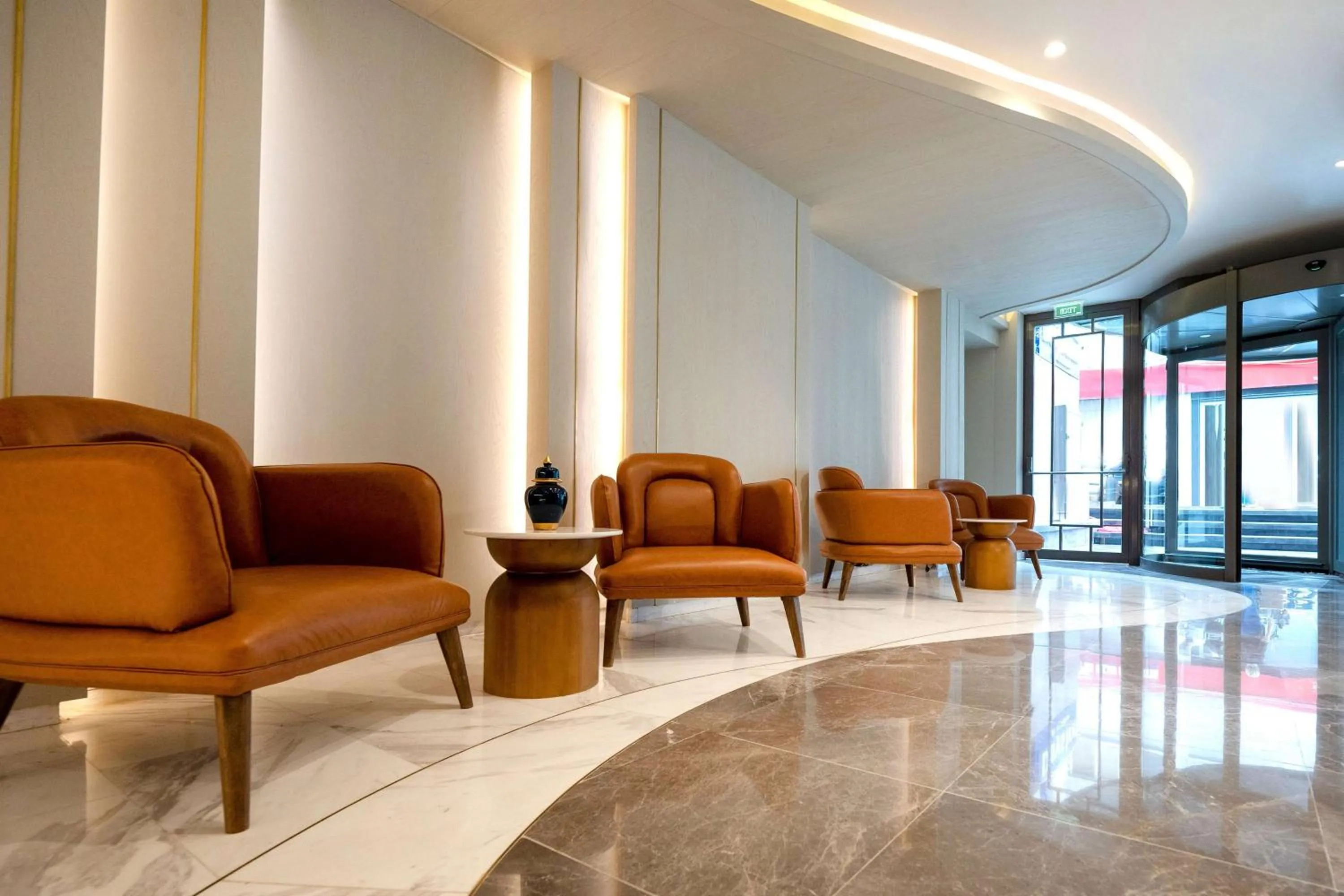 Lobby or reception in Days Inn by Wyndham Istanbul Bomonti