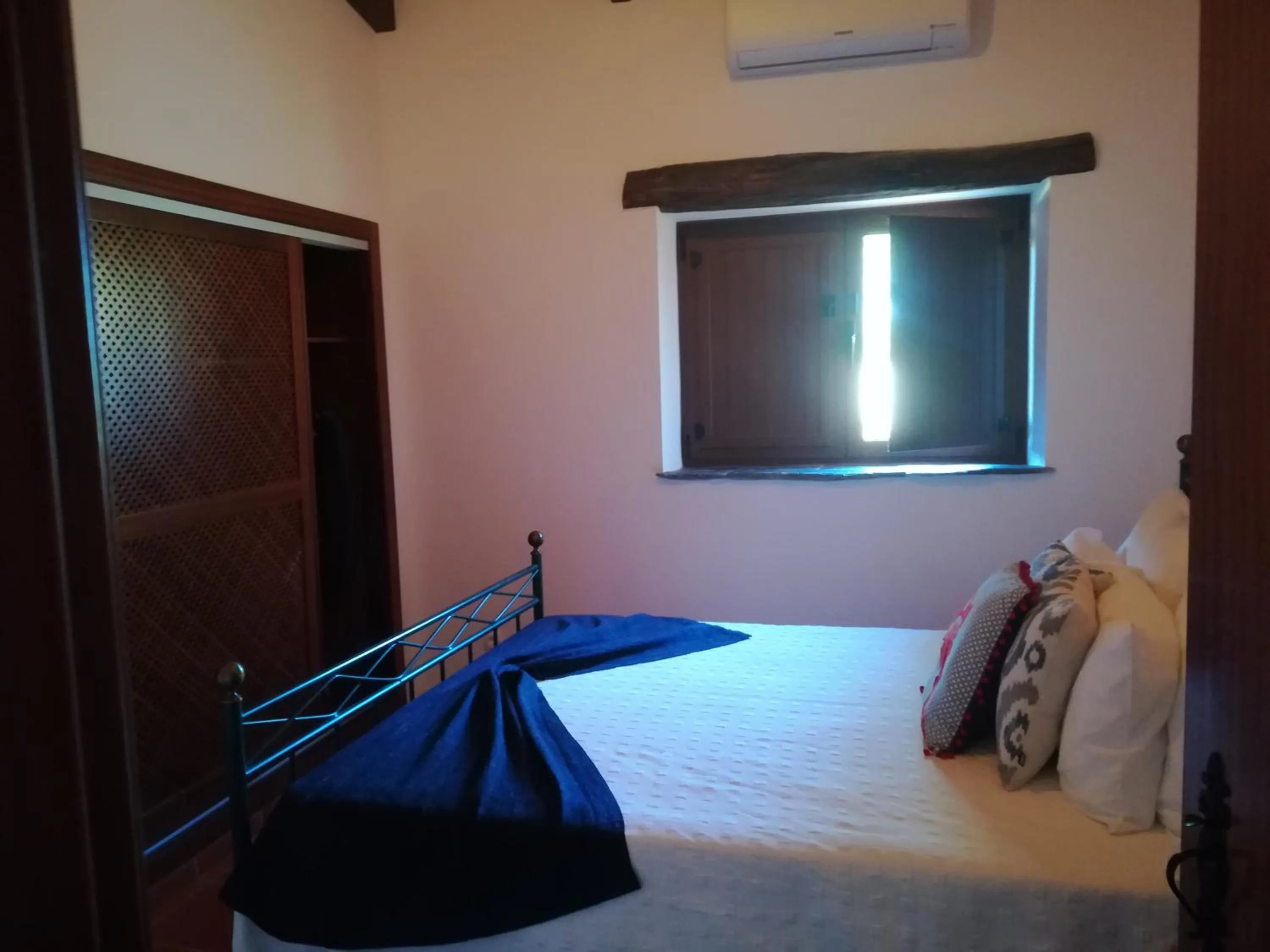 Bed in Monte da Esperanca