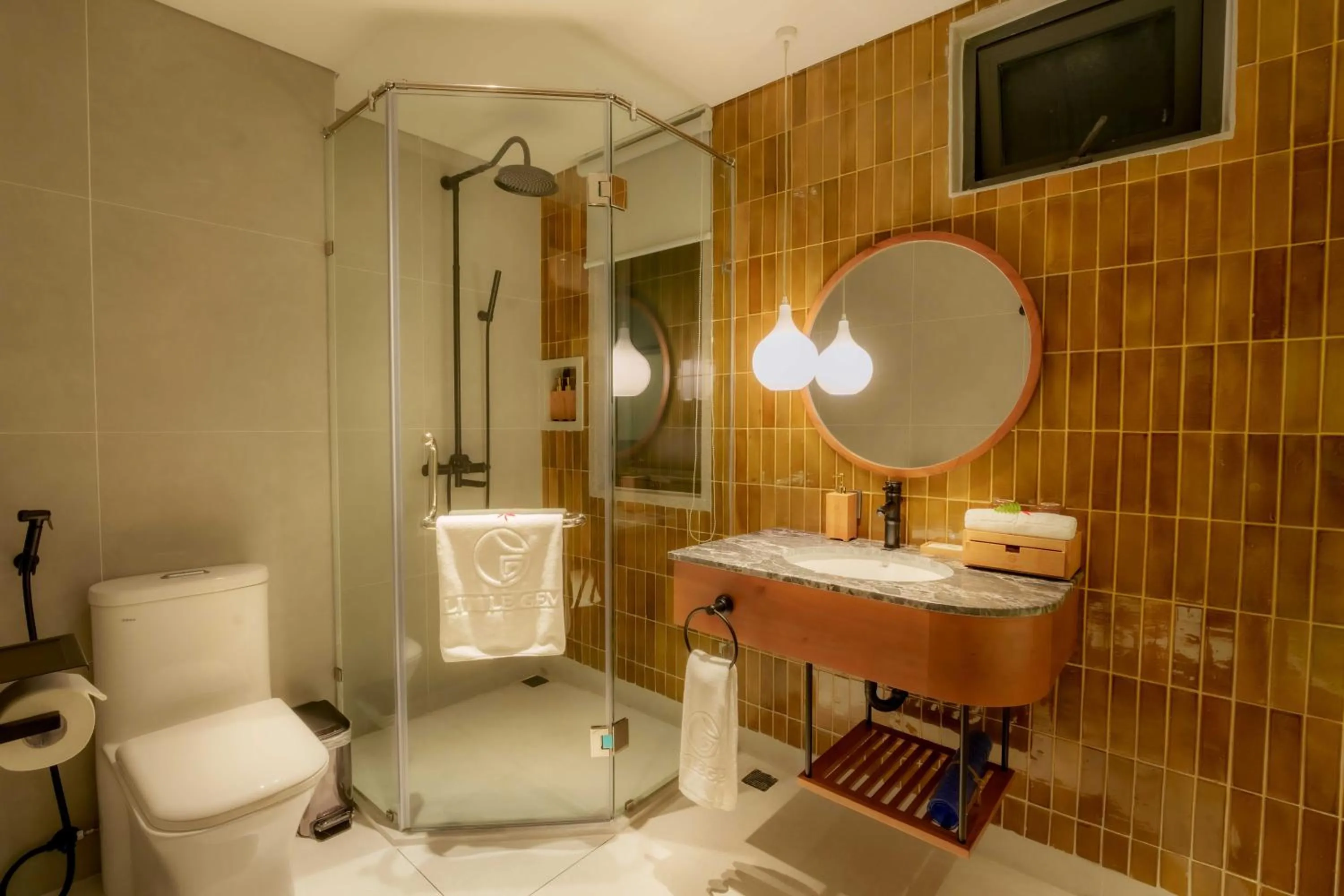 Shower in Little Gem Hoi An Boutique Hotel & Spa