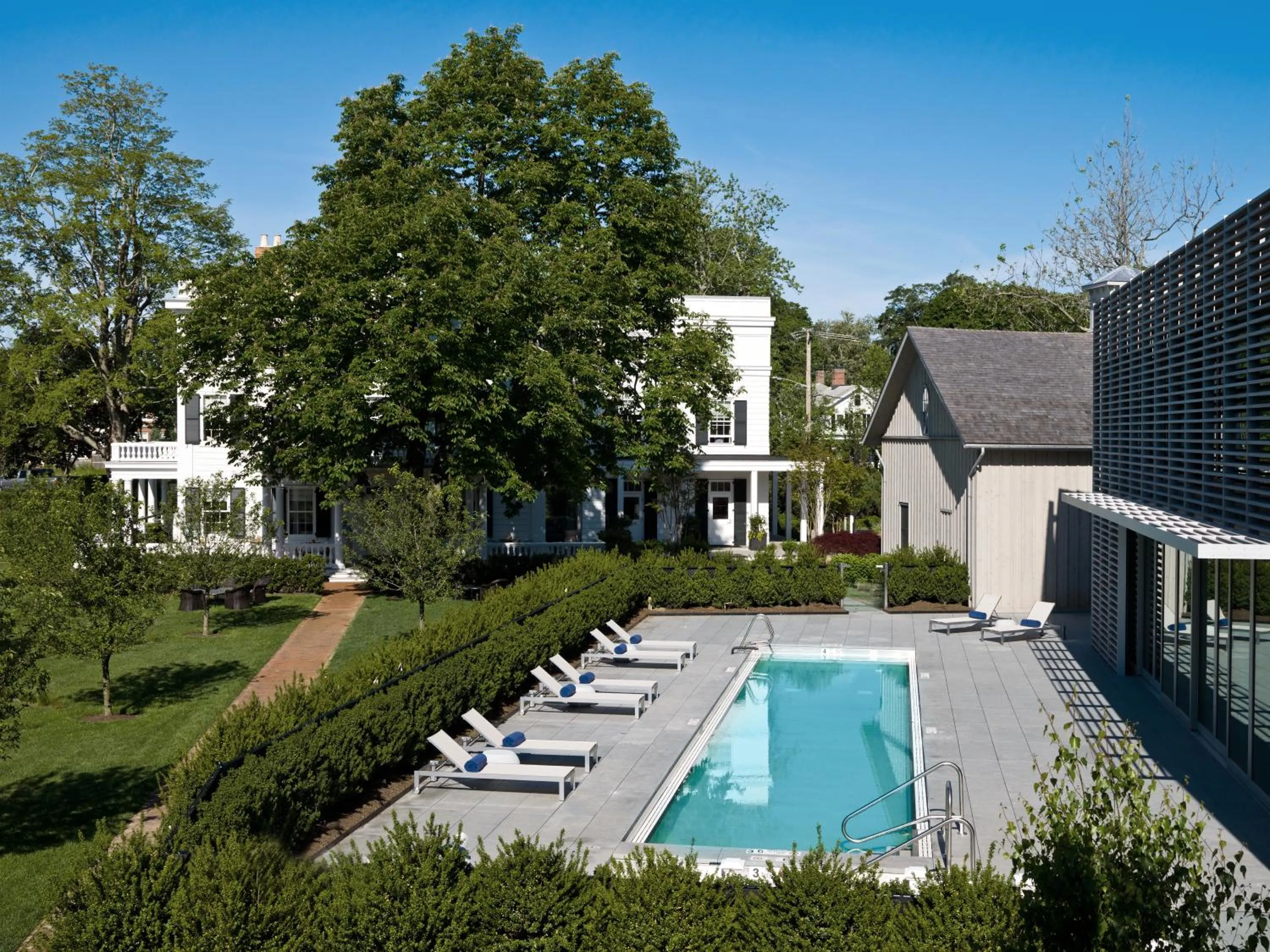 Swimming pool in Topping Rose House