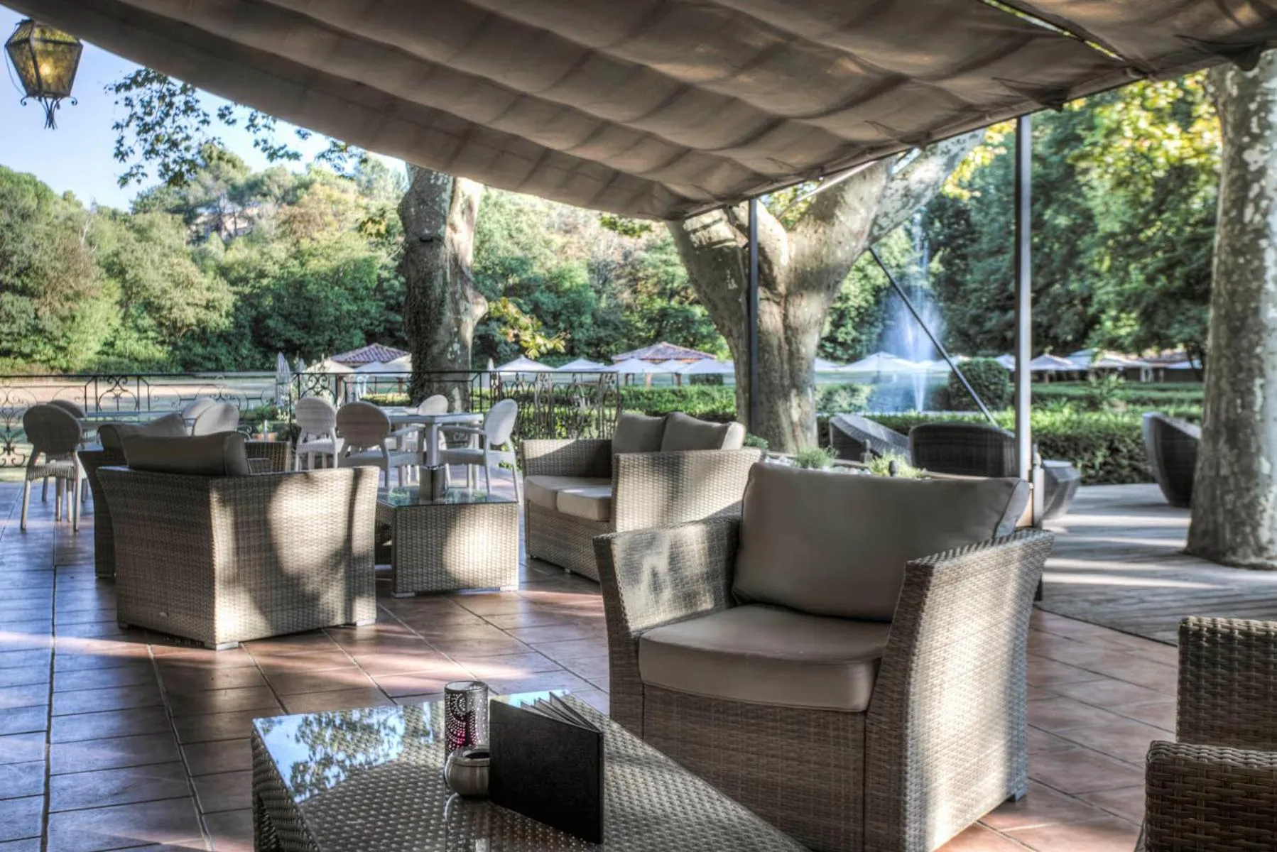 Balcony/Terrace in Moulin de Vernègues Hôtel & Spa