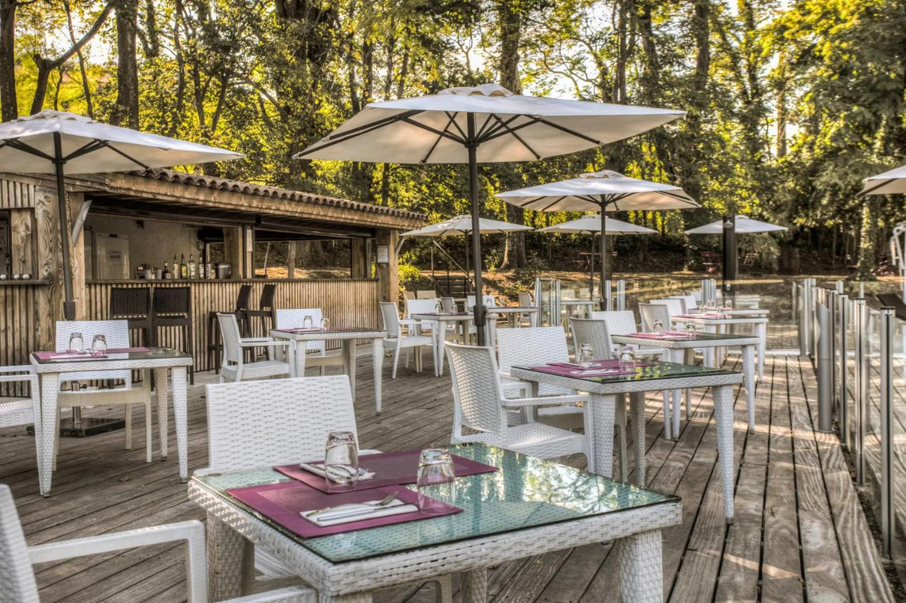 Patio in Moulin de Vernègues Hôtel & Spa