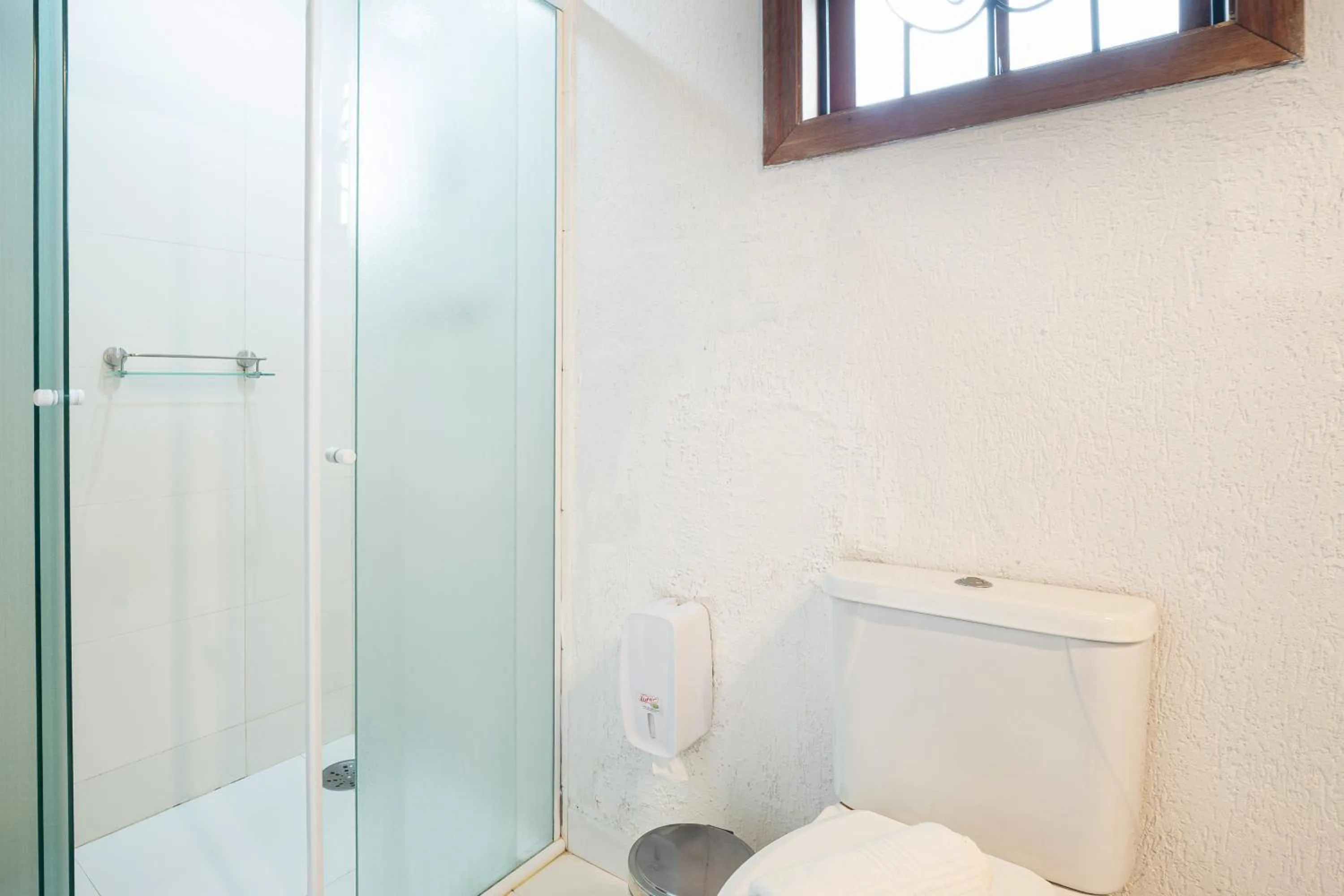 Bathroom in Pousada Apple House Campos do Jordao