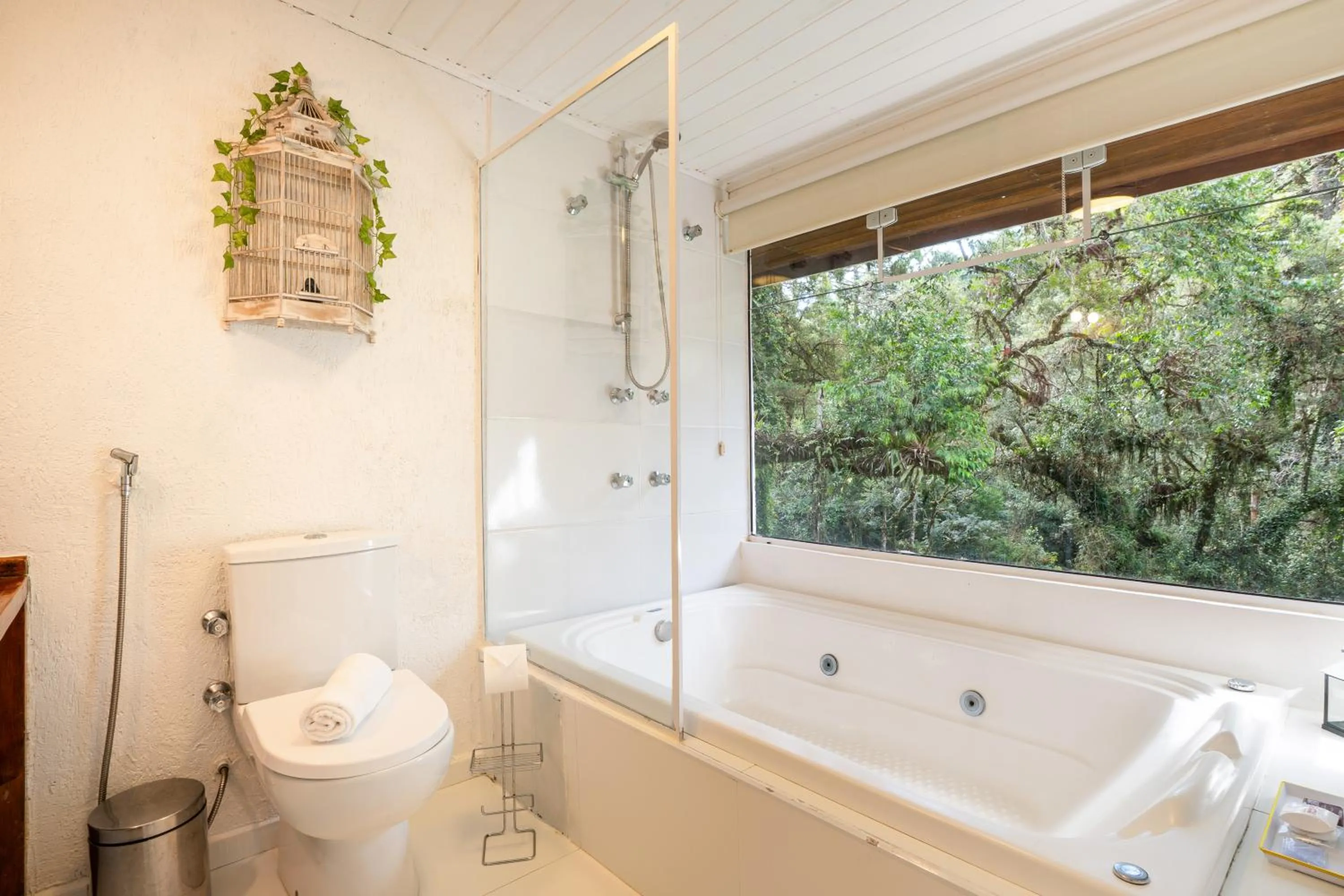 Hot Tub in Pousada Apple House Campos do Jordao